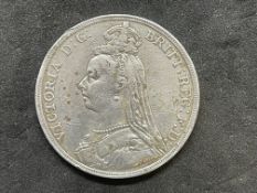 Coins/Numismnatics: Full silver veiled Queen Victoria Crown, 1890, very good circulated condition.