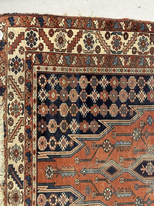 Carpets & Rugs: - Image 2 of 3