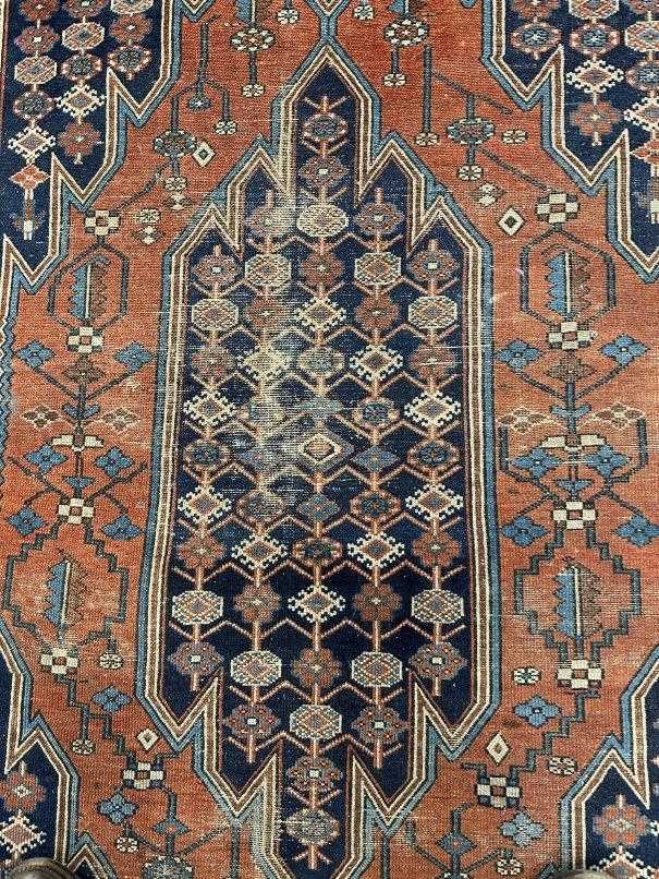 Carpets & Rugs: - Image 3 of 3