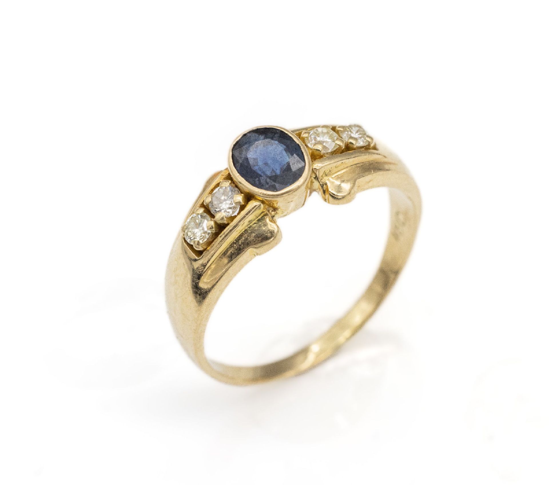 18 kt Gold Saphir-Brillant-Ring,   GG 750/000ovalfacett.