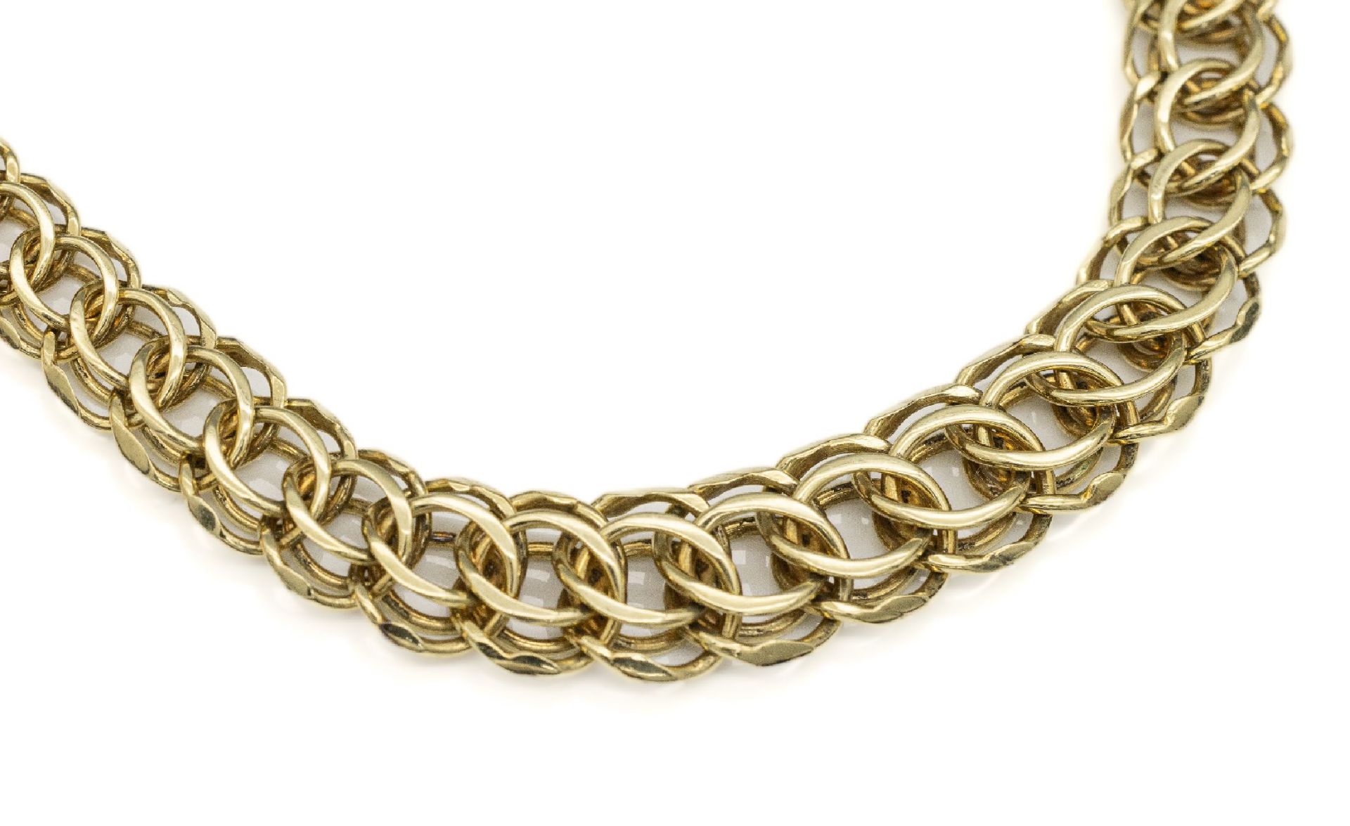 14 kt Gold Collier,   GG 585/000, im Verlauf verschlungene