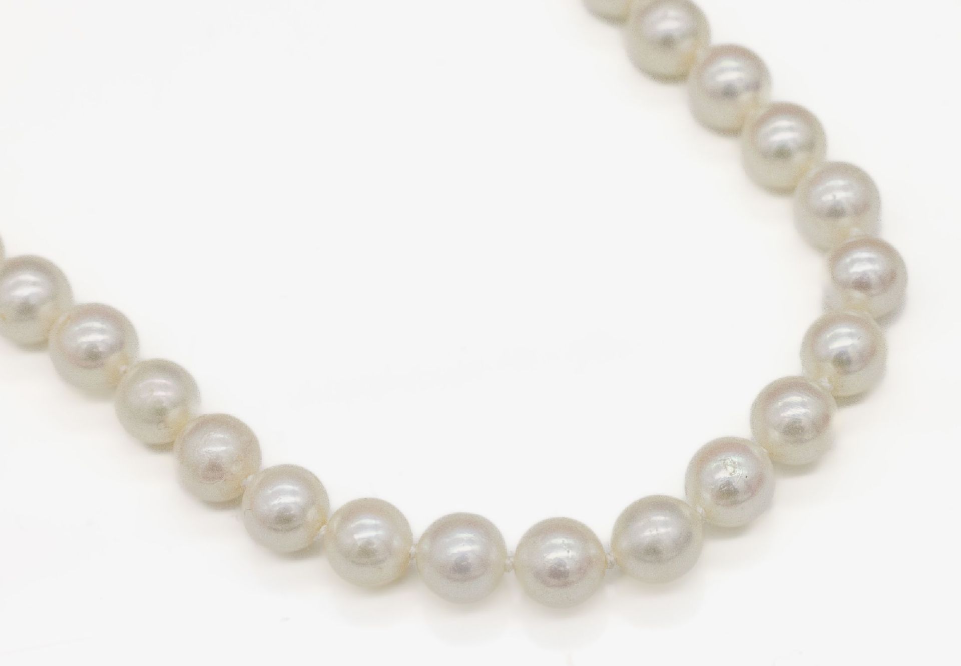 Akoyazuchtperlencollier, endlos,   weiße Perlen, D ca. 7.6