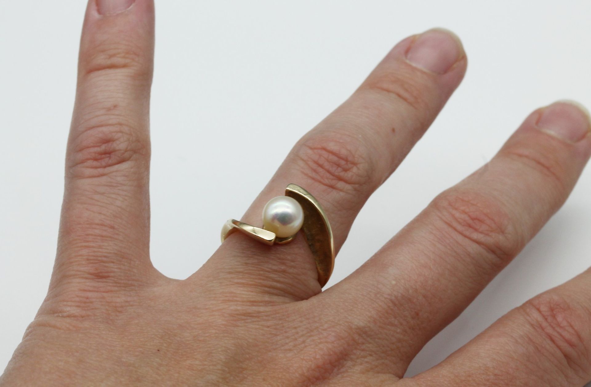 14 kt Gold Zuchtperl-Ring, ca. 4.1 g, GG 585/000, asymm. - Image 3 of 3