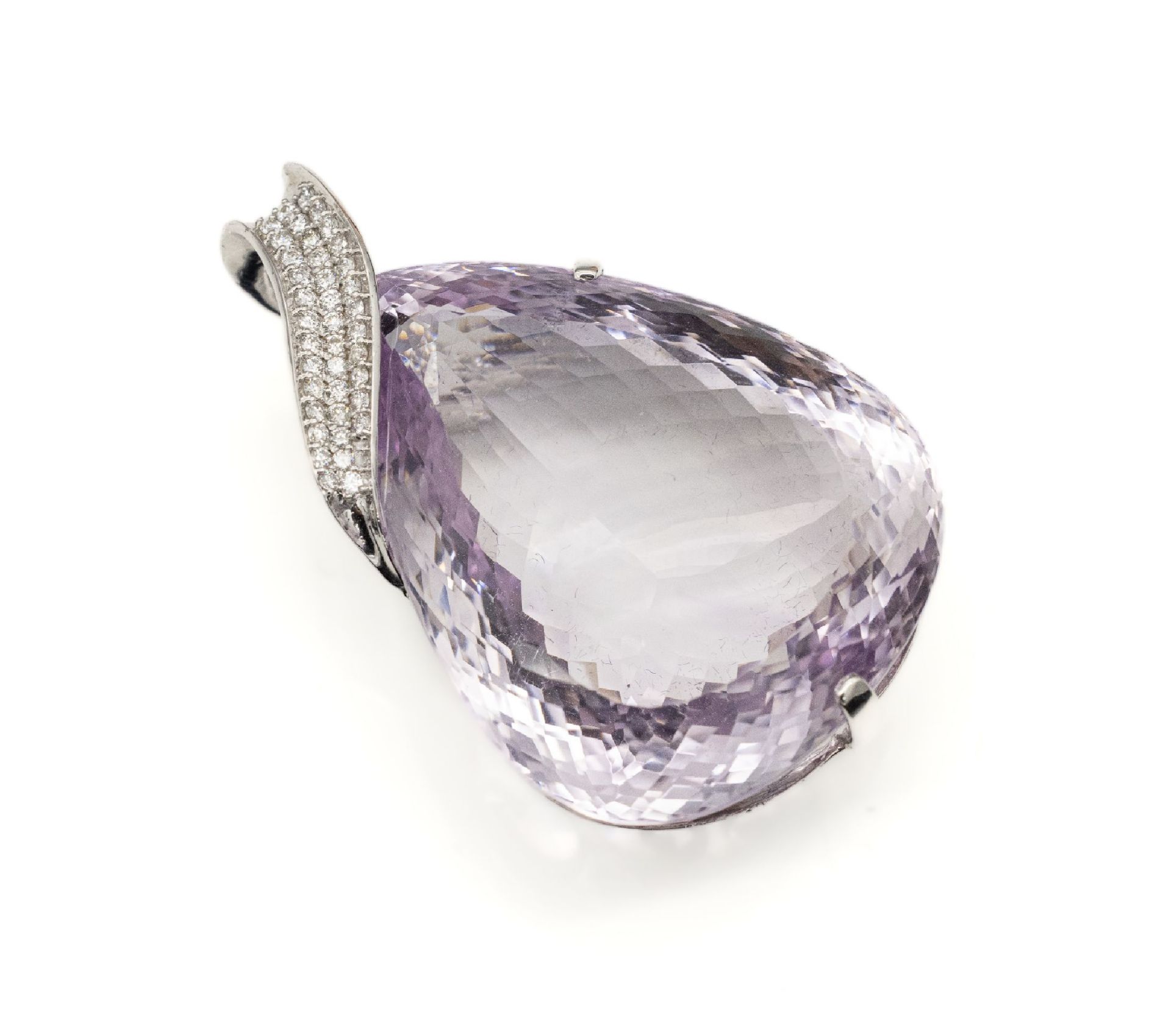 18 kt Gold Amethyst-Brillant-Anhänger,   WG 750/000,