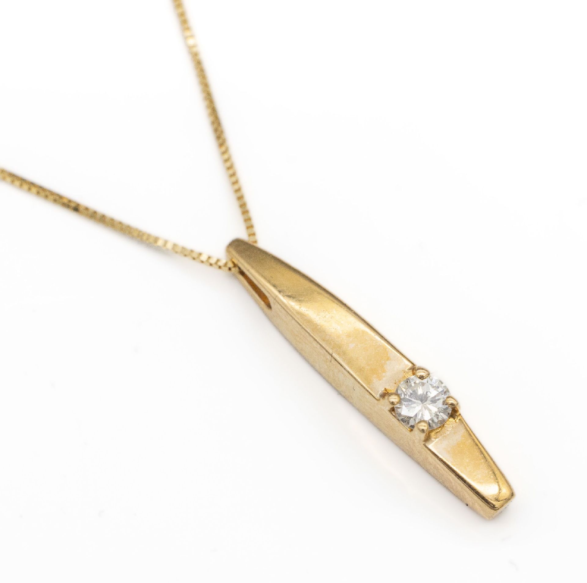 14 kt Gold Brillant-Anhänger,   Brillant ca. 0.15 ct