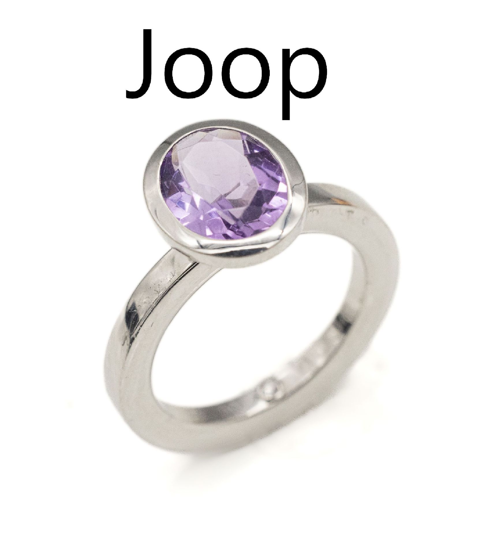 18 kt Gold JOOP Amethyst-Ring,   WG 750/000, ovalfacett.