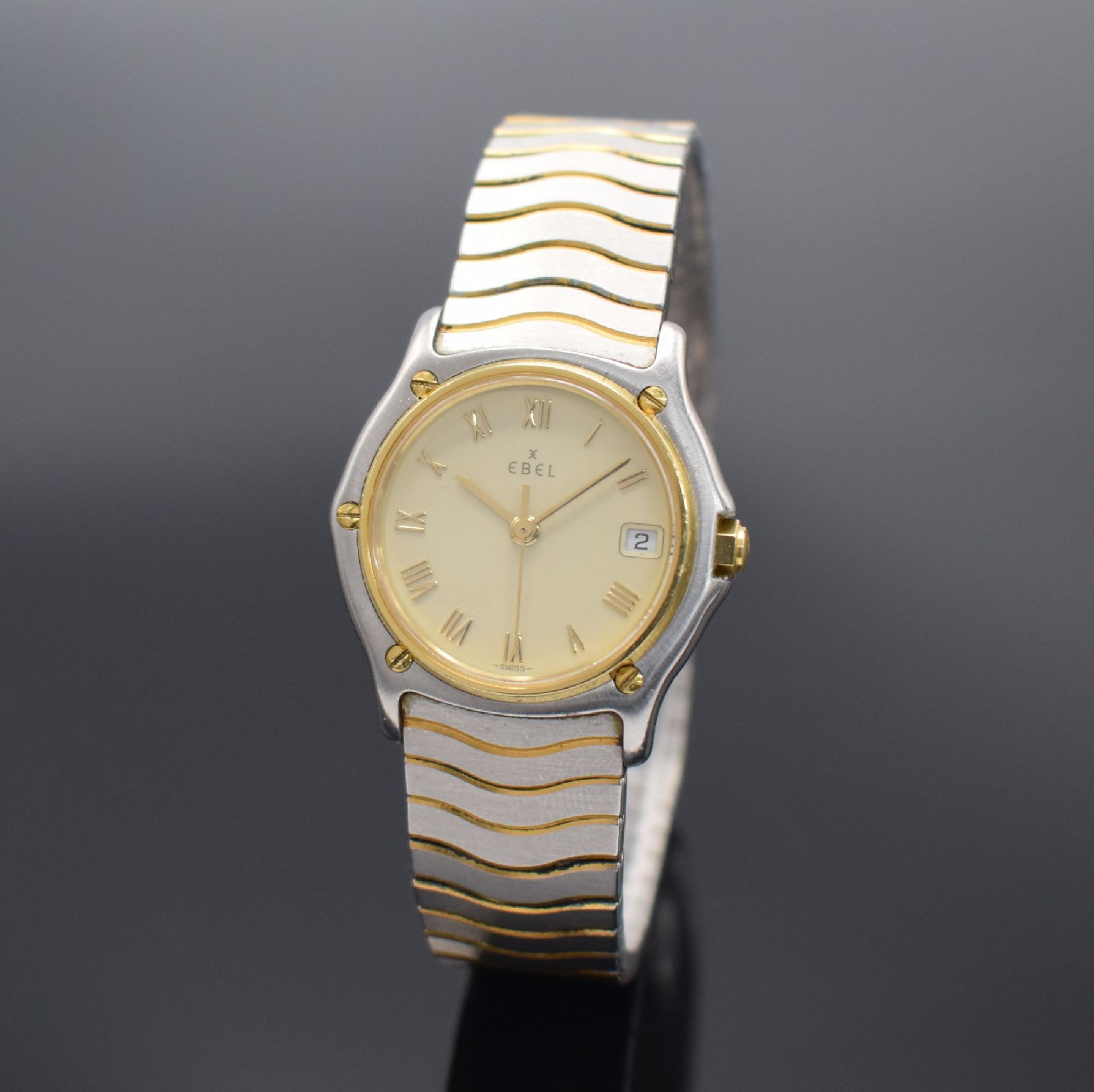 EBEL Damenarmbanduhr Classic Wave in Stahl/Gold Referenz