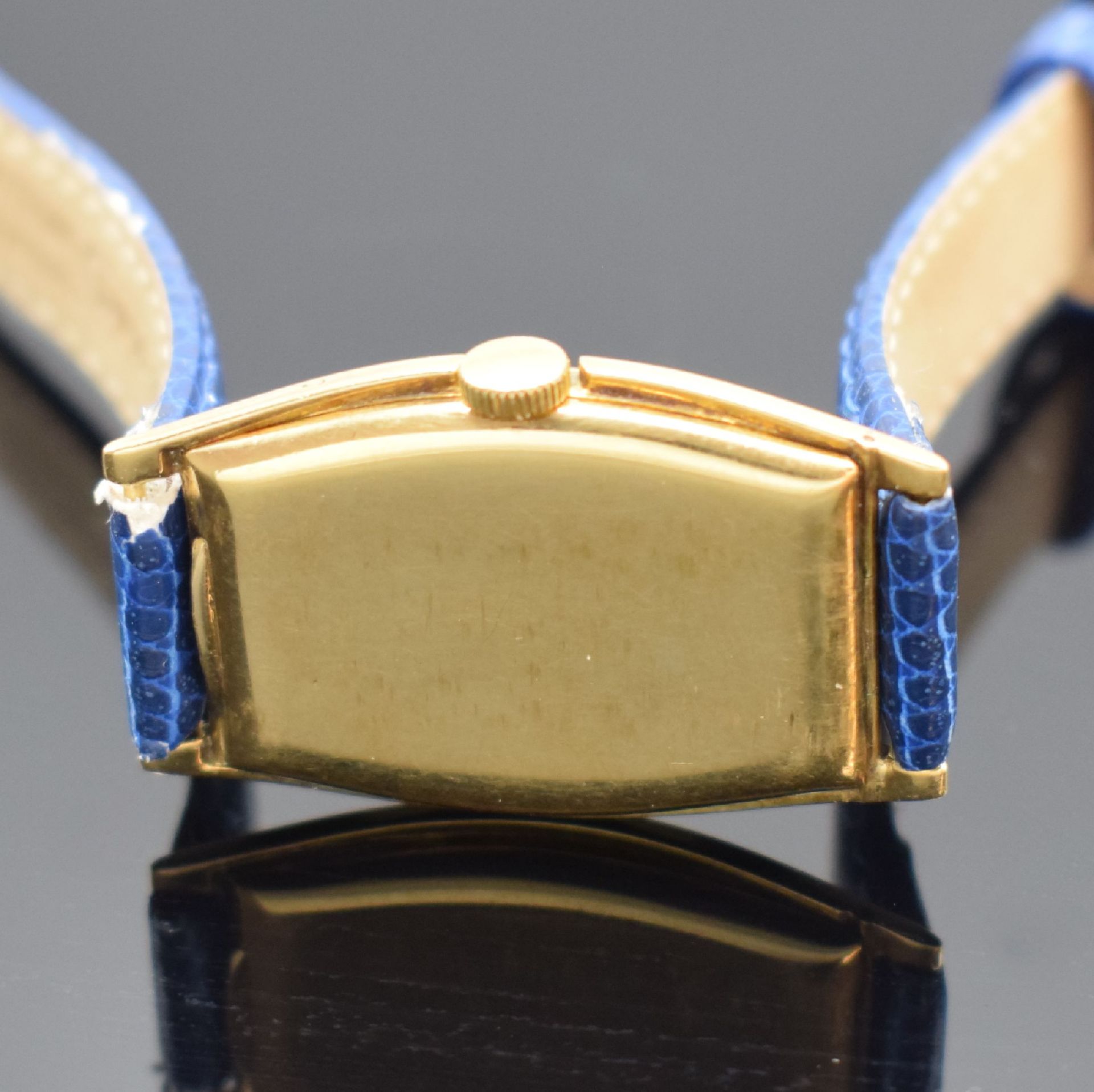 Frühe tonneauförmige Armbanduhr in GG 750/000,  Schweiz um - Bild 4 aus 6
