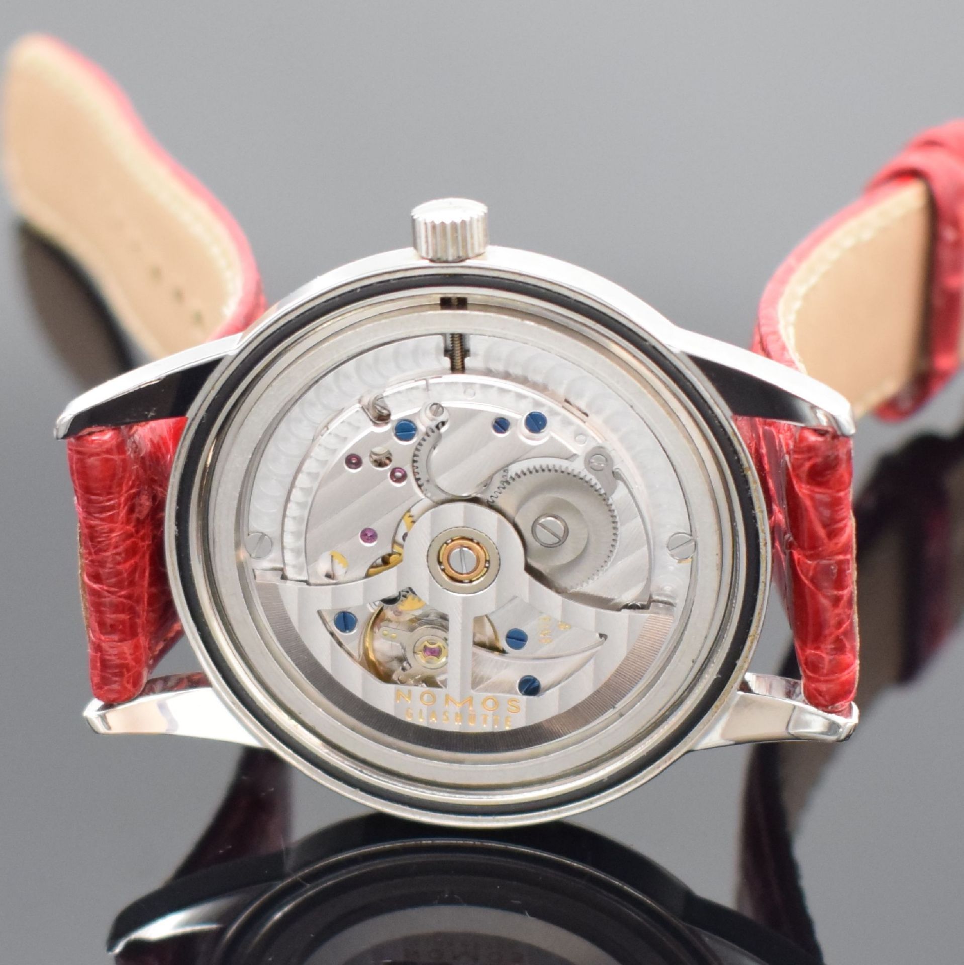 NOMOS GLASHÜTTE Herrenarmbanduhr Modell CLUB, Automatik, - Image 6 of 8