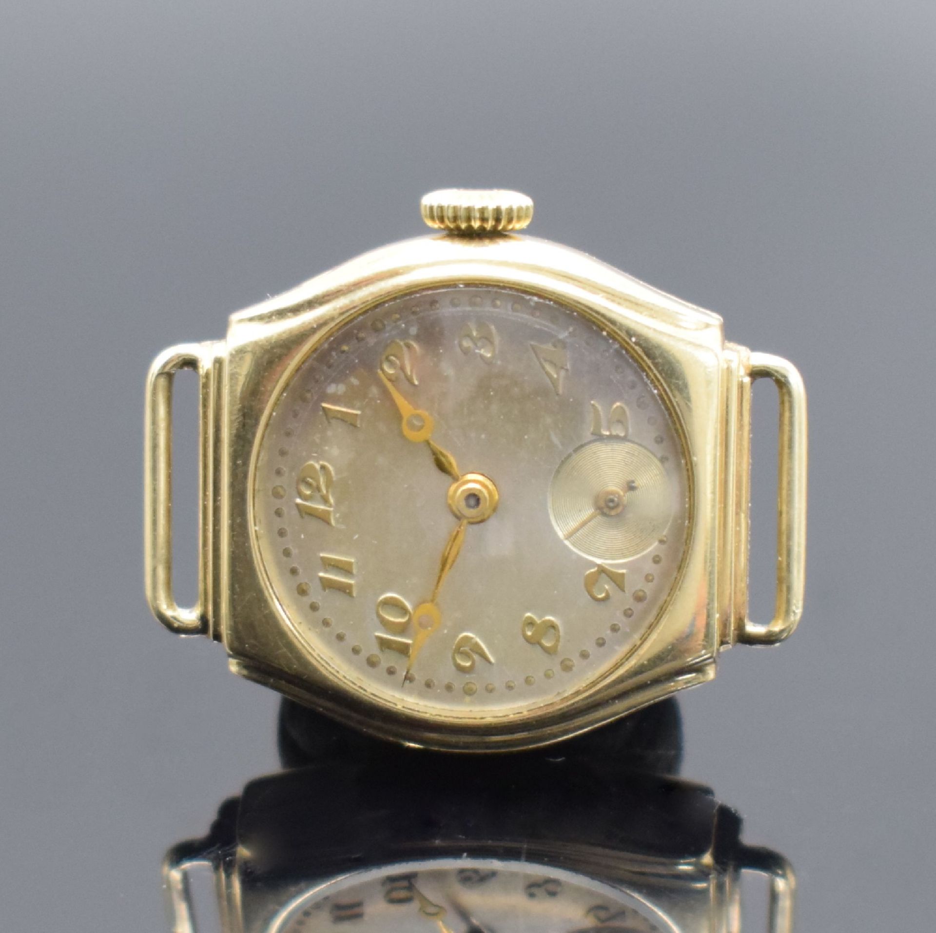 IWC frühe Damenarmbanduhr in GG 585/000,  Schweiz um 1930,