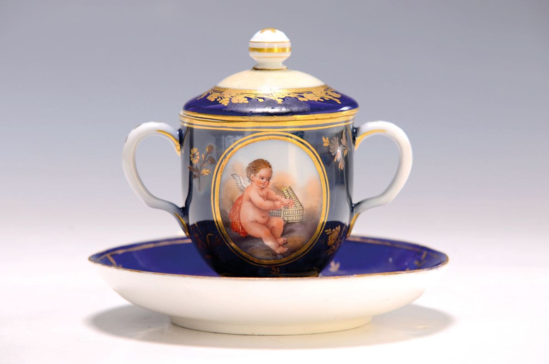 Deckeltasse mit Untertasse, Frankenthal, um 1784,