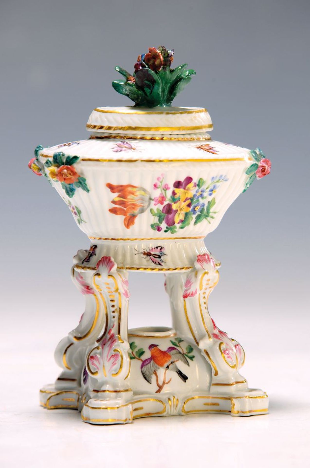 Brule de parfum, Meissen, um 1820-30, Porzellan, gerippt,