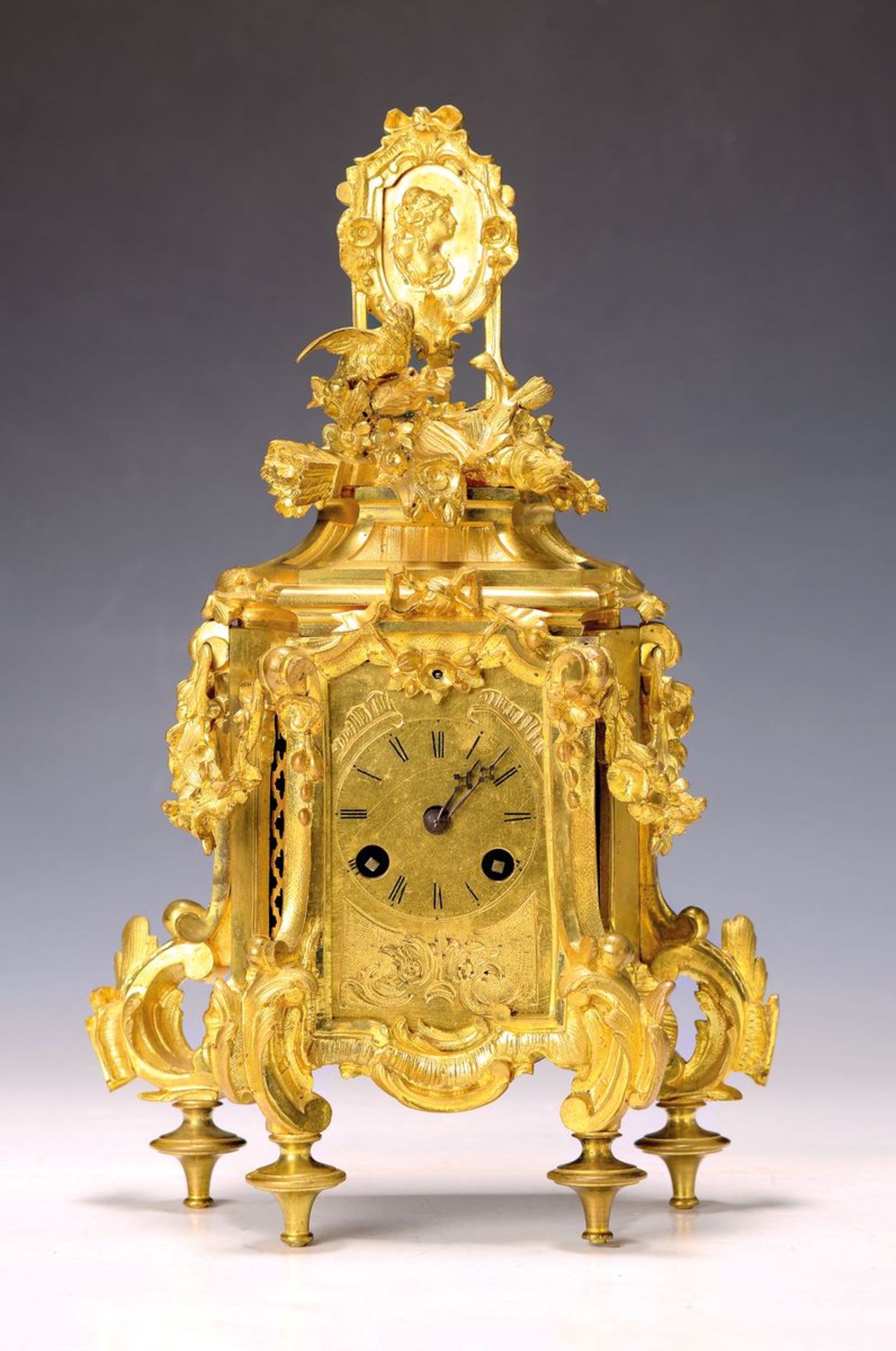 Pendule, Frankreich, um 1870/80,  Gehäuse in angedeuteter - Bild 2 aus 9