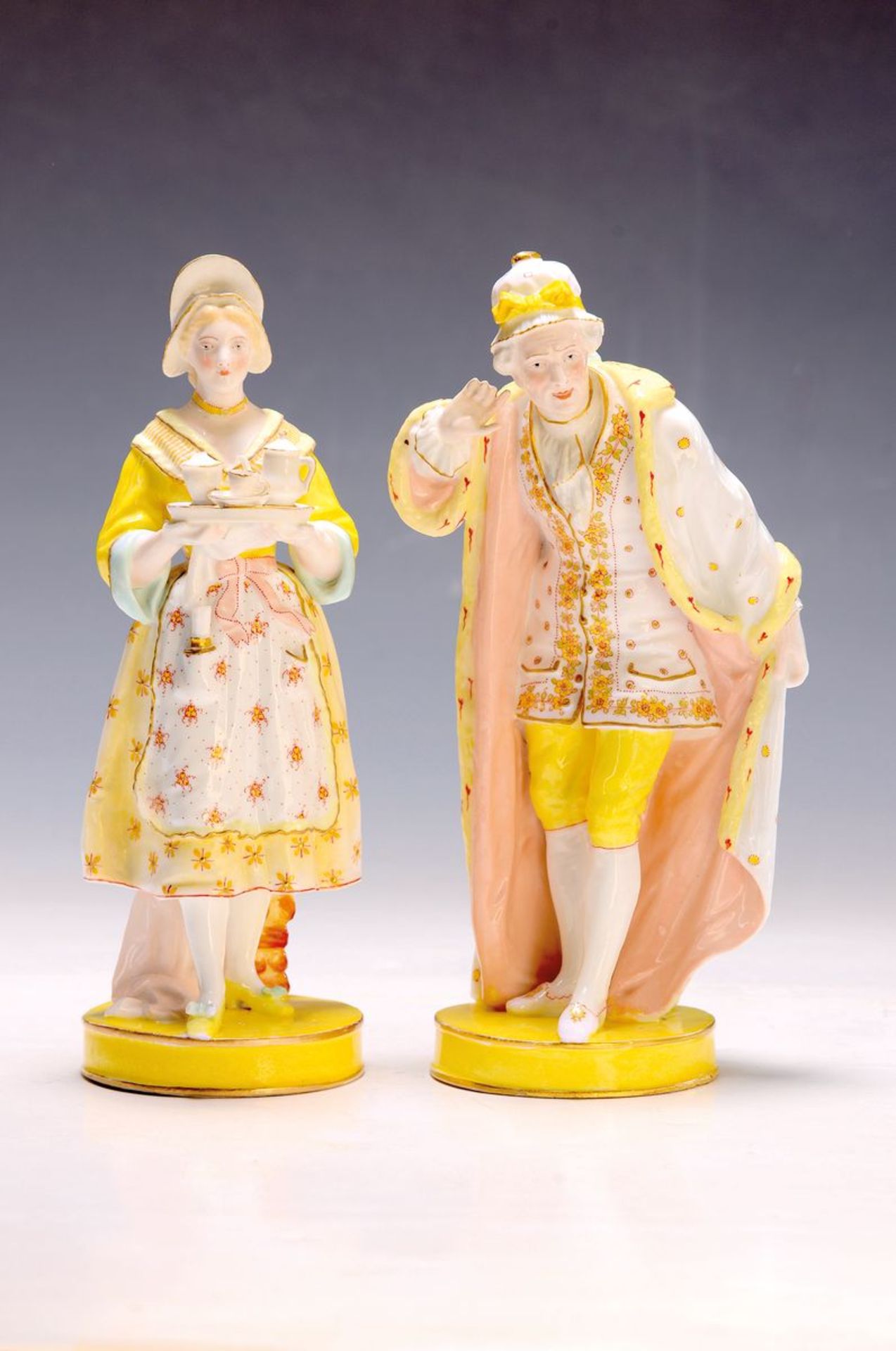 Zwei Porzellanfiguren, wohl Frankreich, 2.H.20. Jh.,