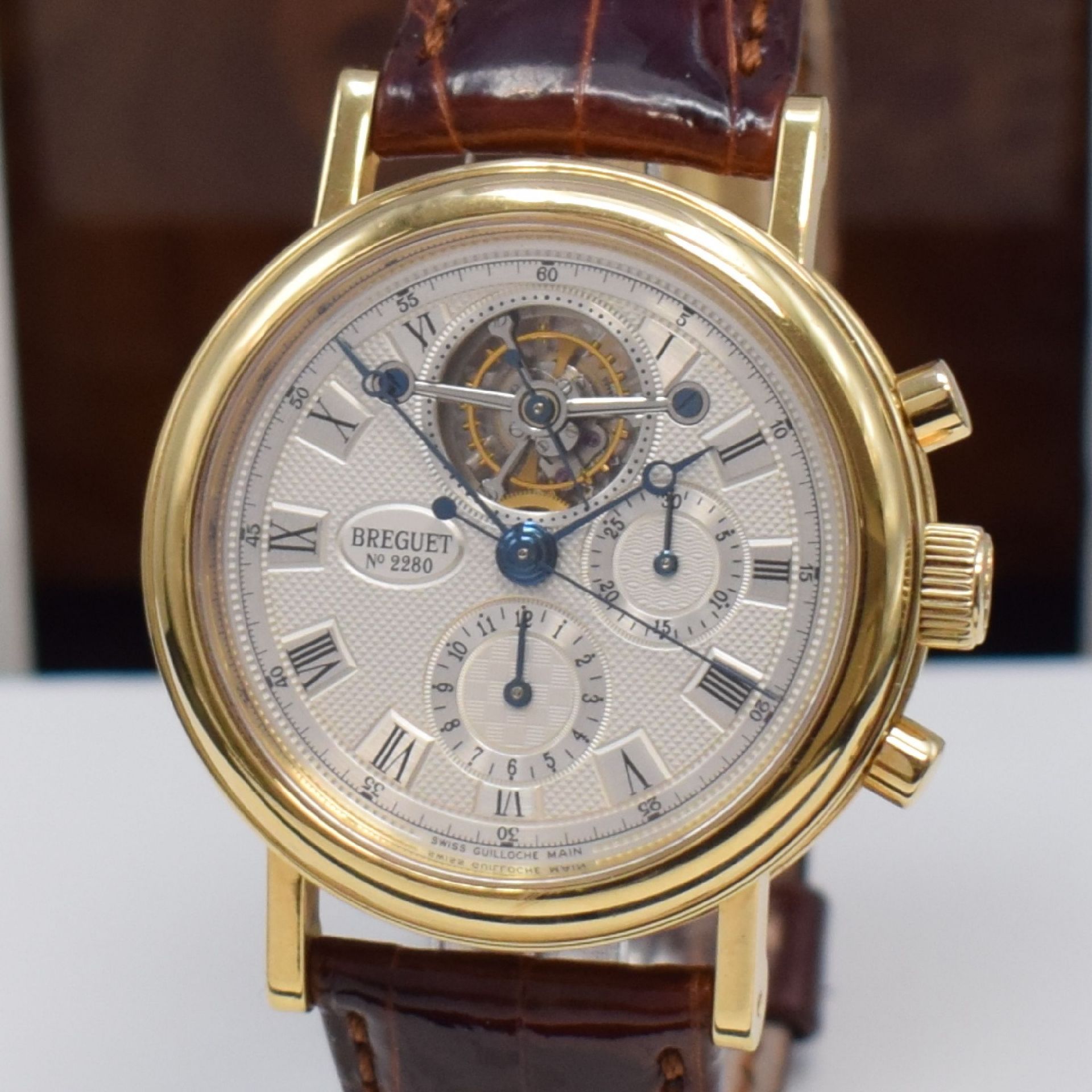 BREGUET Armbandtourbillon mit Chronograph in GG 750/000 - Bild 2 aus 7