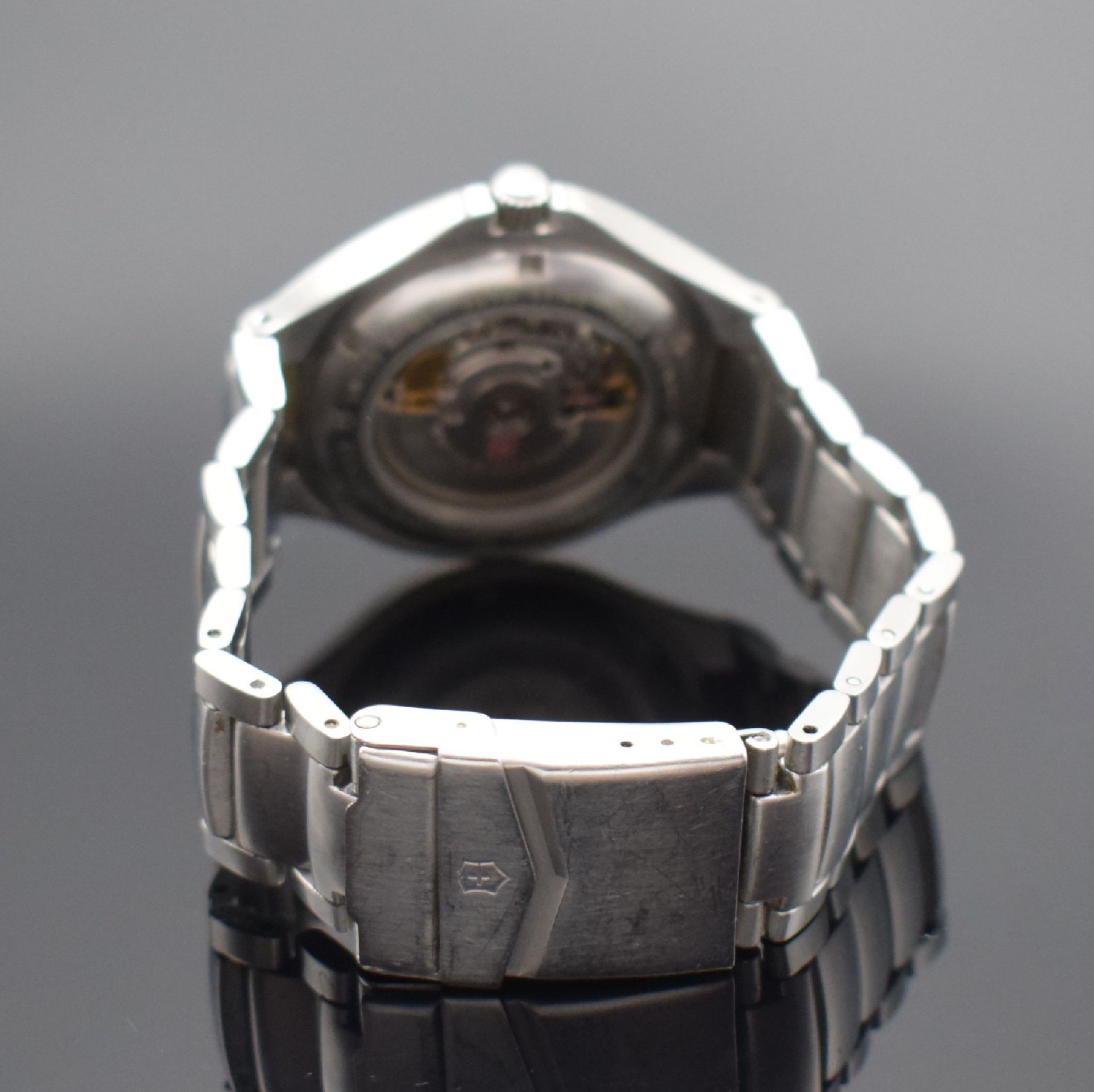 VICTORINOX Herrenarmbanduhr in Edelstahl, Schweiz um - Image 3 of 7