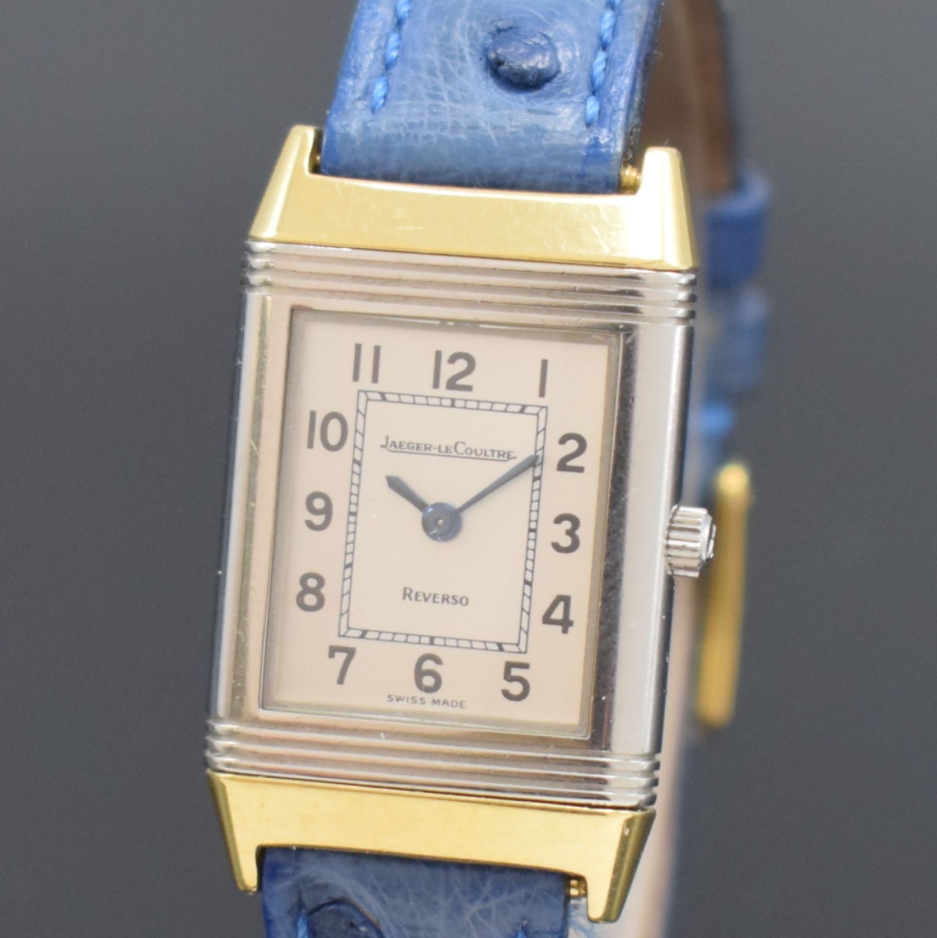 Jaeger-LeCoultre Reverso Damenarmbanduhr in Edelstahl und - Bild 2 aus 7