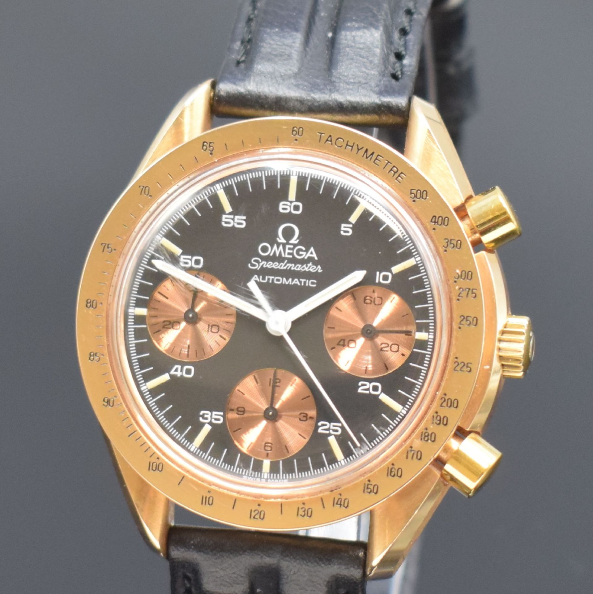 OMEGA Speedmaster Herrenarmbanduhr mit Chronograph in RG - Image 2 of 6