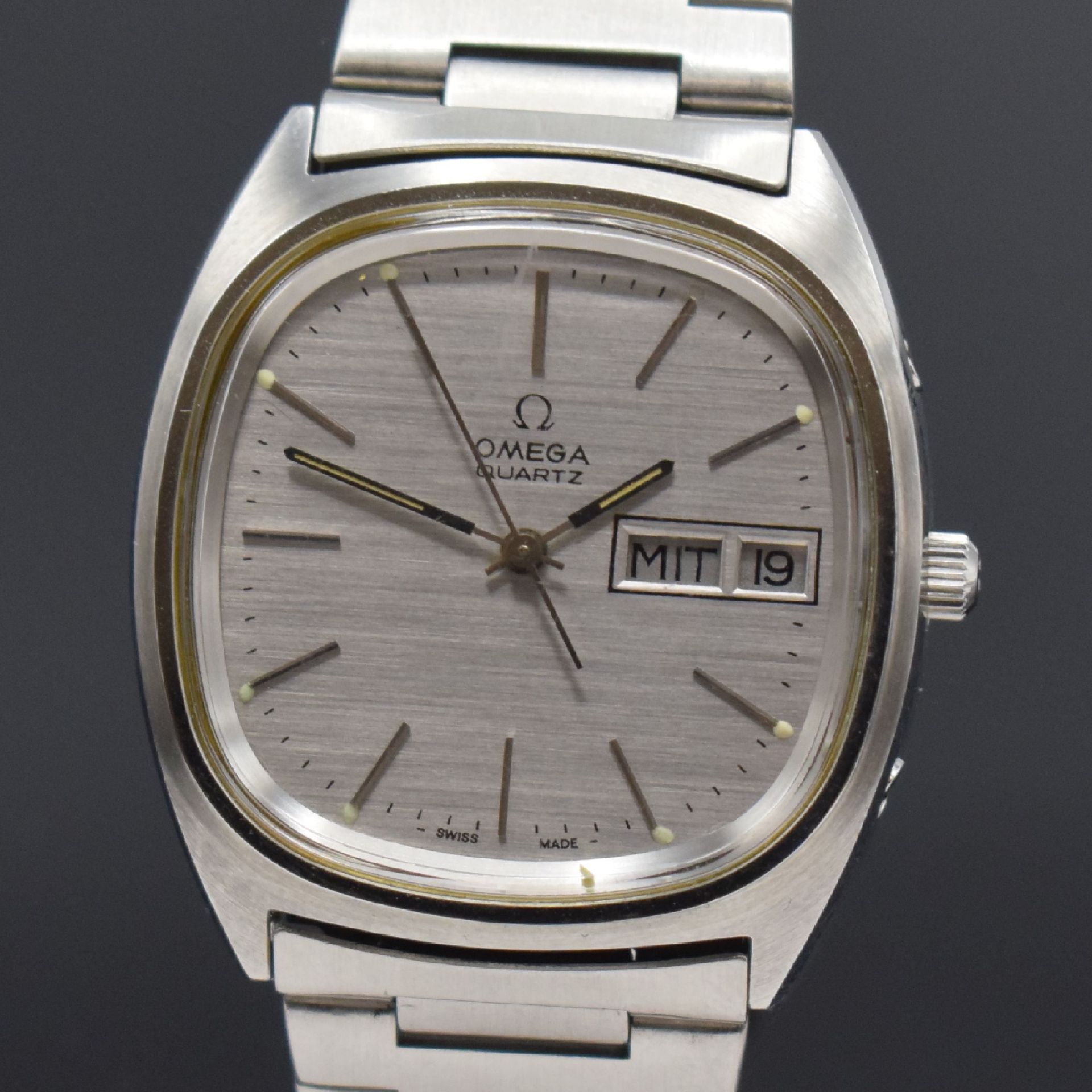 OMEGA Quartz Herrenarmbanduhr mit Tag und Datum Referenz - Image 2 of 7