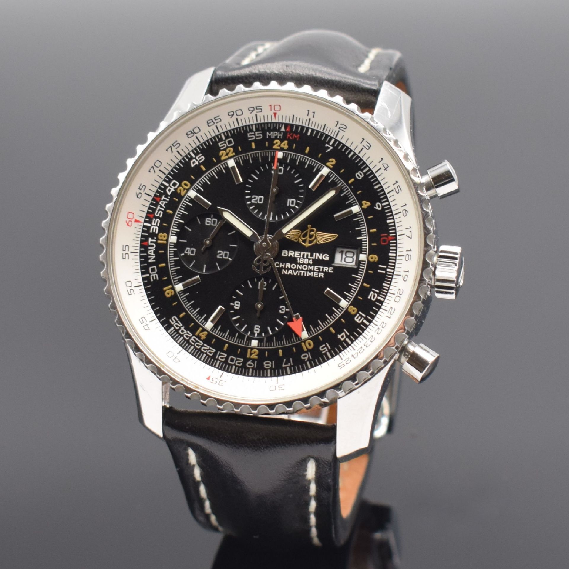 BREITLING Navitimer World Herrenarmbanduhr mit Chronograph