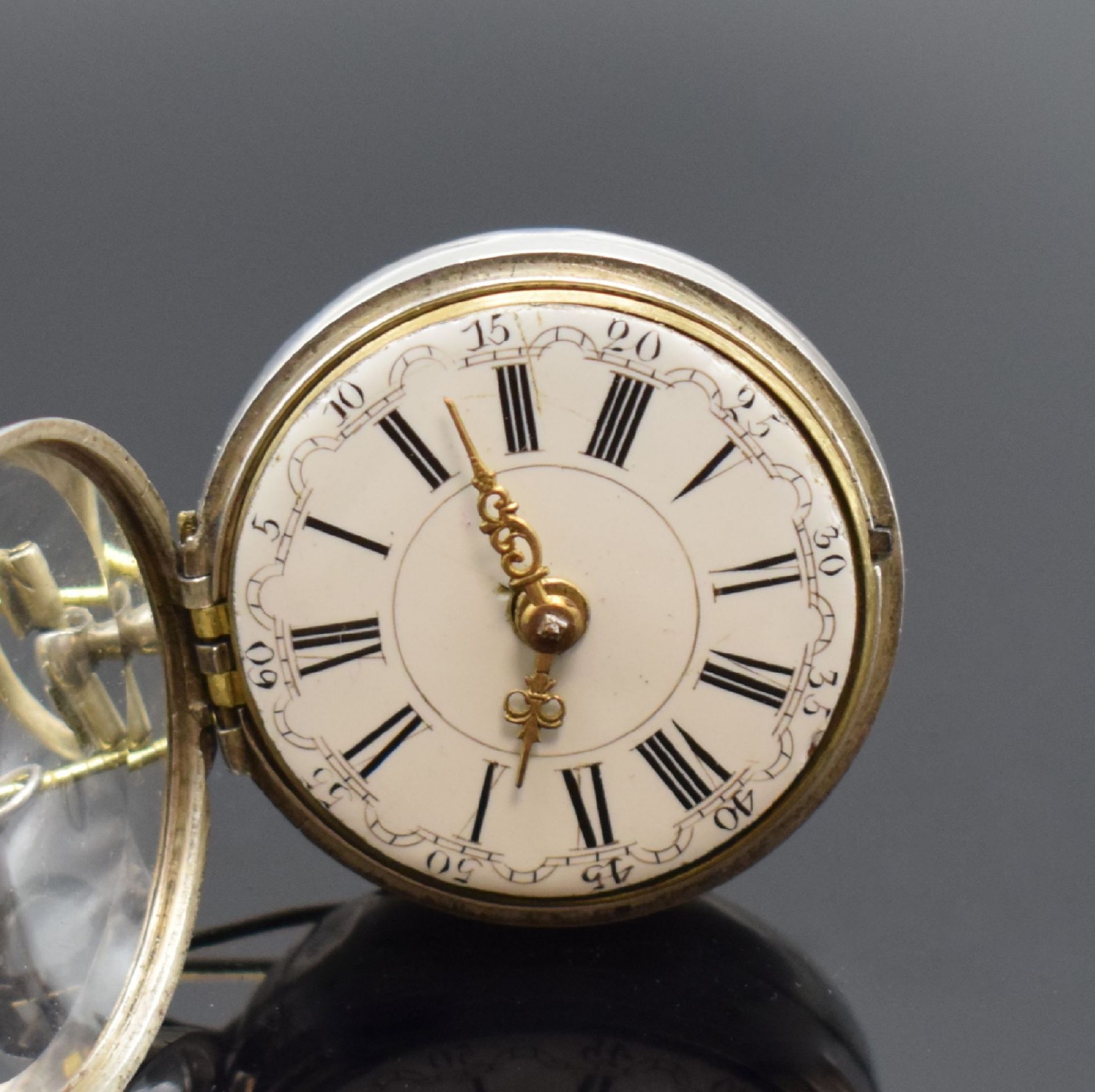 JOSEPHSON London Repousse Spindeltaschenuhr mit 2 - Image 7 of 11