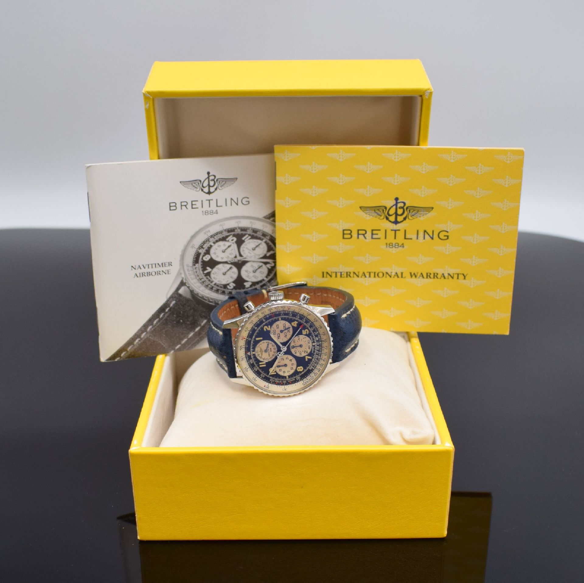 BREITLING Armbandchronograph Modell Navitimer Airborne - Bild 6 aus 6