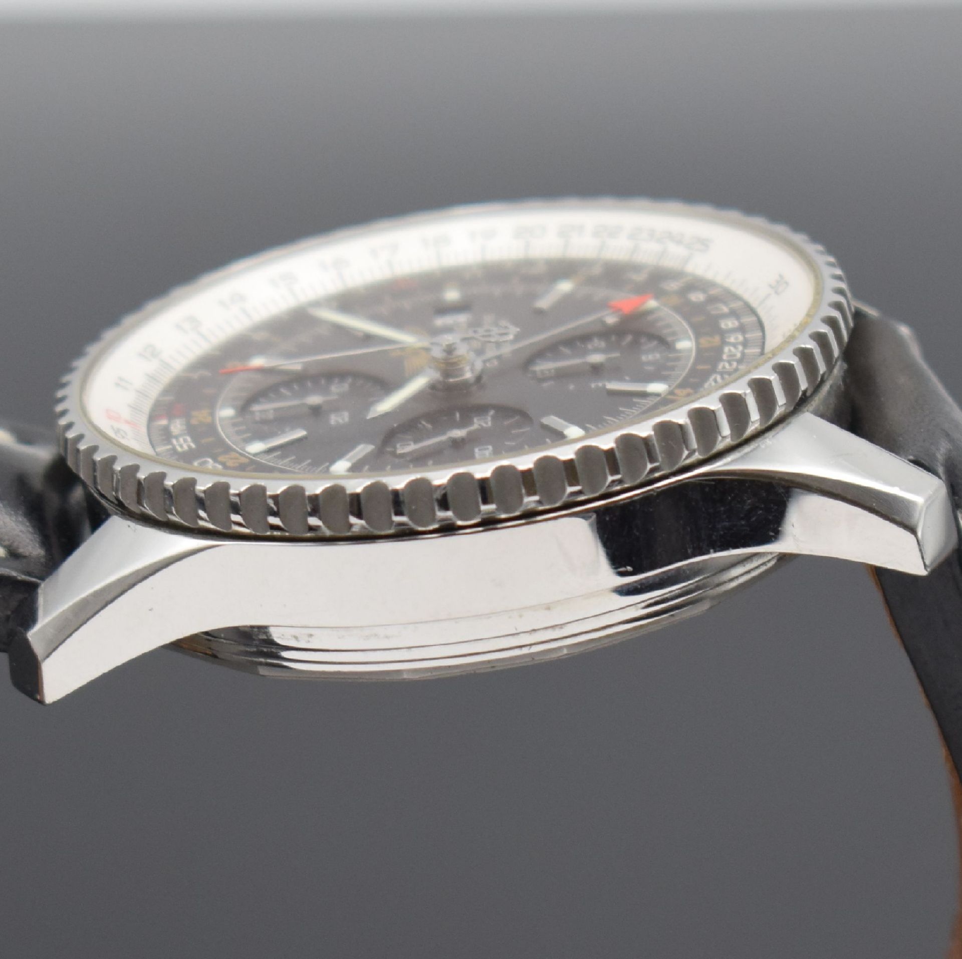 BREITLING Navitimer World Herrenarmbanduhr mit Chronograph - Image 6 of 7