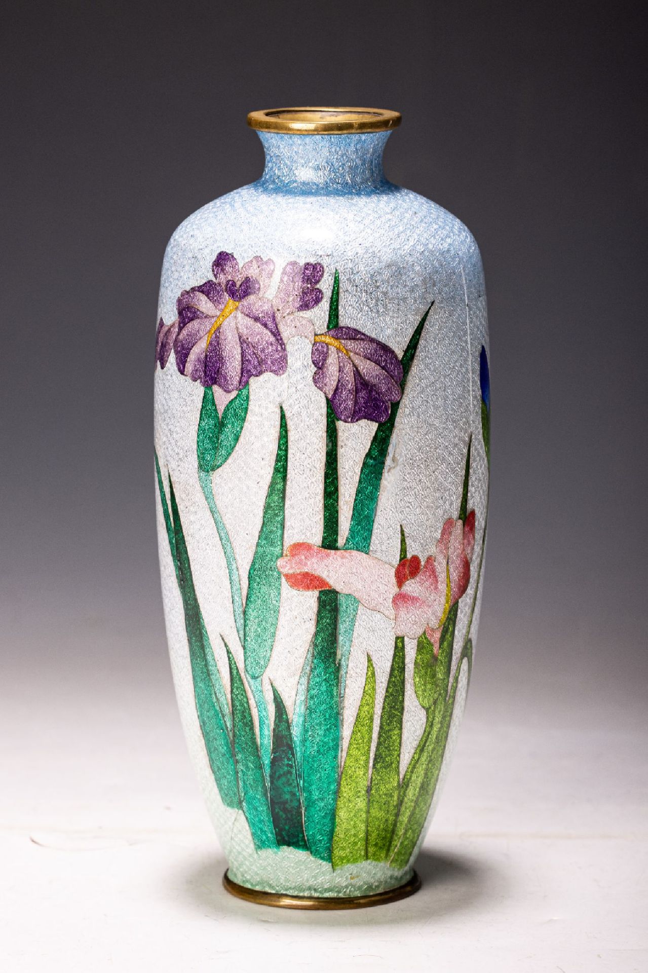 Cloisonné-Vase, Ota (wohl jinnoei), Japan, Meiji-Zeit,