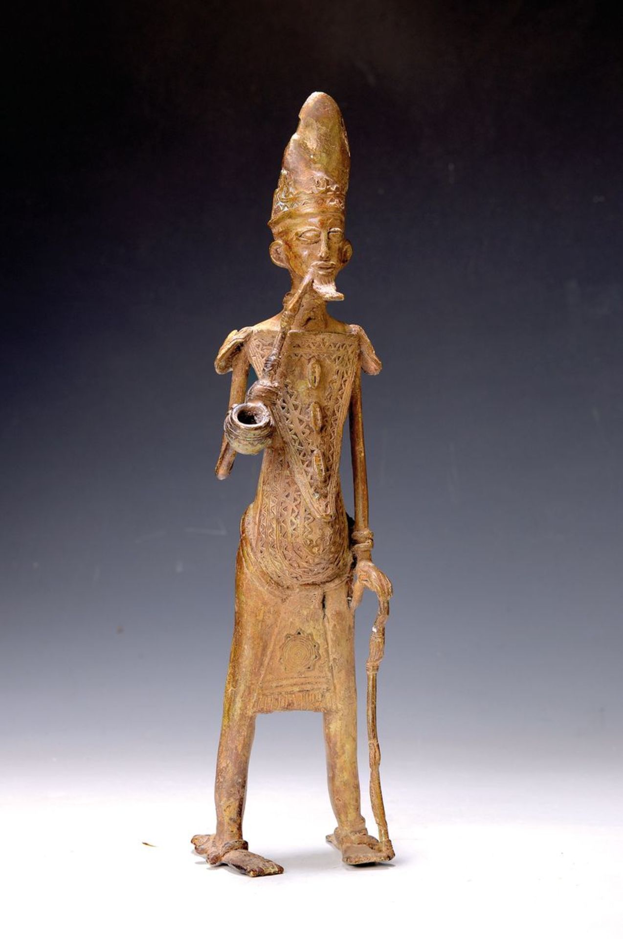 Ahnenfigur, Dogon/Mali, 2.H.20.Jh.,  Bronze/Gelbguss,