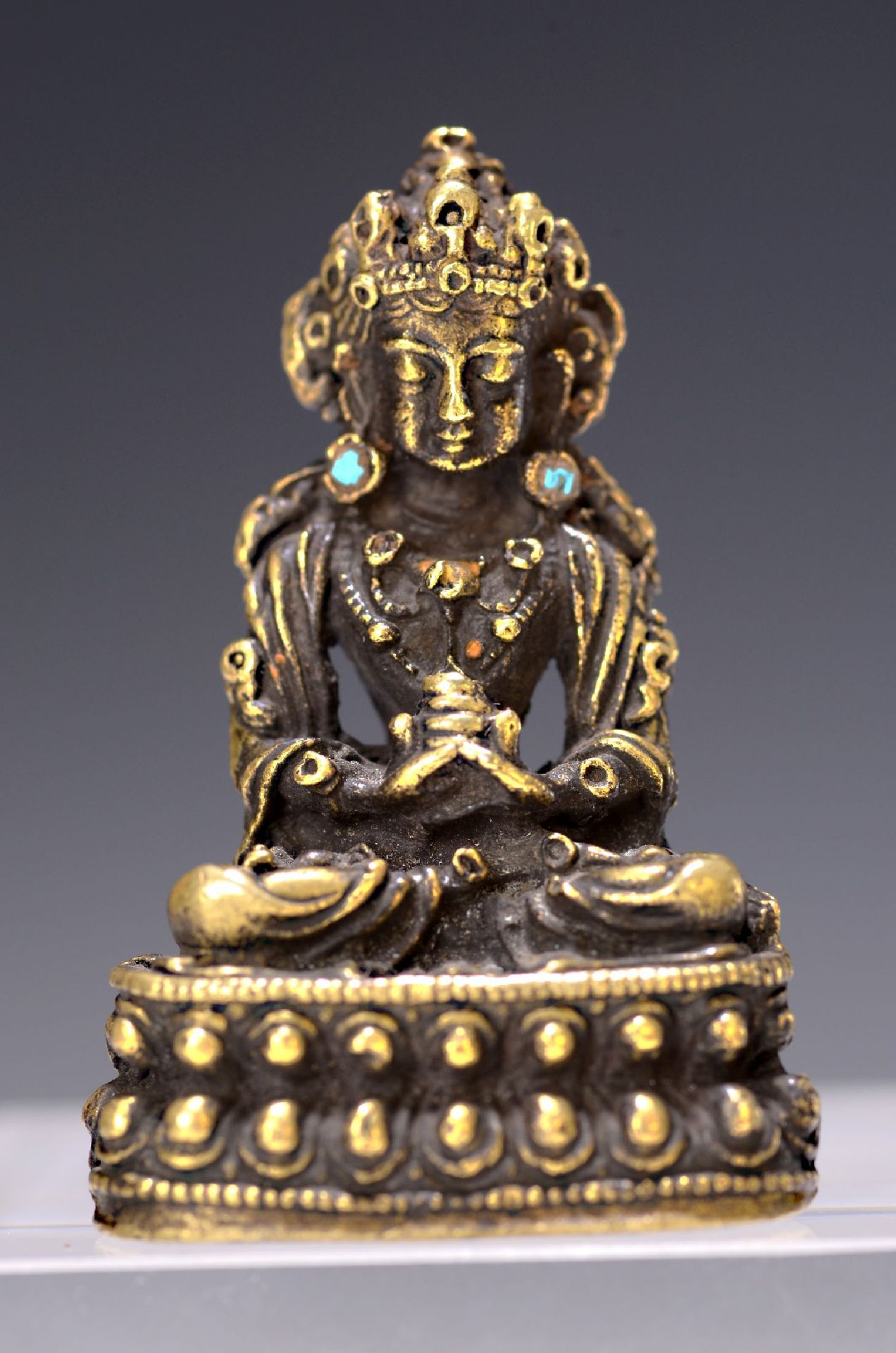 Kleiner Reisebuddha/Miniatur-Boddhisattva, Tibet, 17. Jh.,