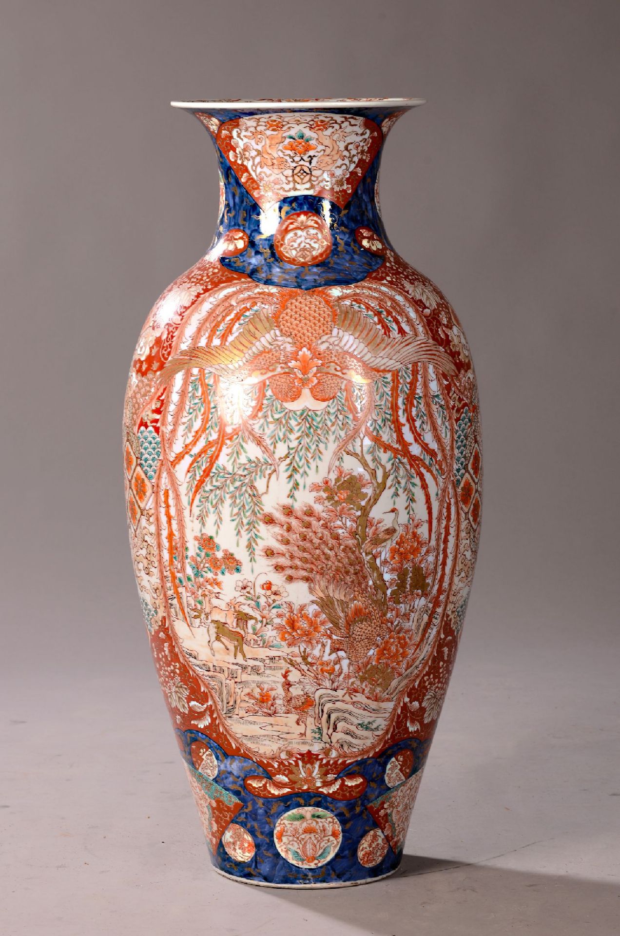 Große Bodenvase, China, um 1950, Porzellan,