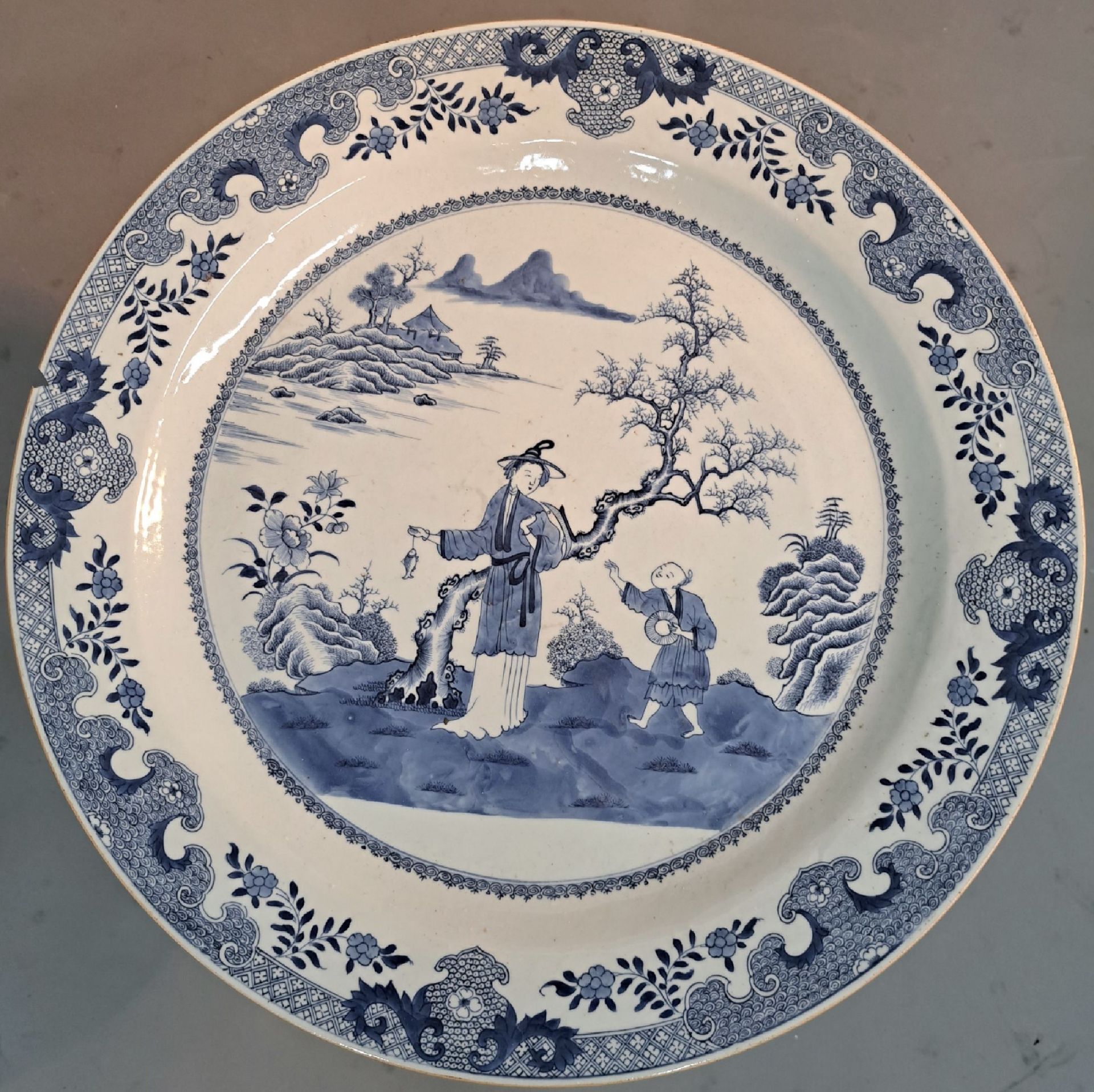 Großer Prunkteller, China, Qing, um 1830/40,