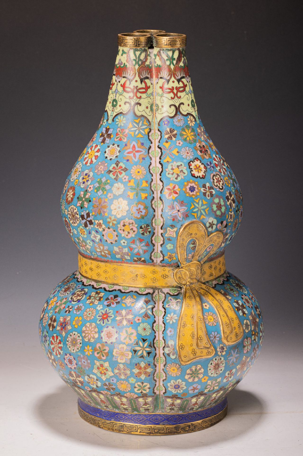 Cloisonné-Doppelkürbisvase, China, späte Qing /um 1900,