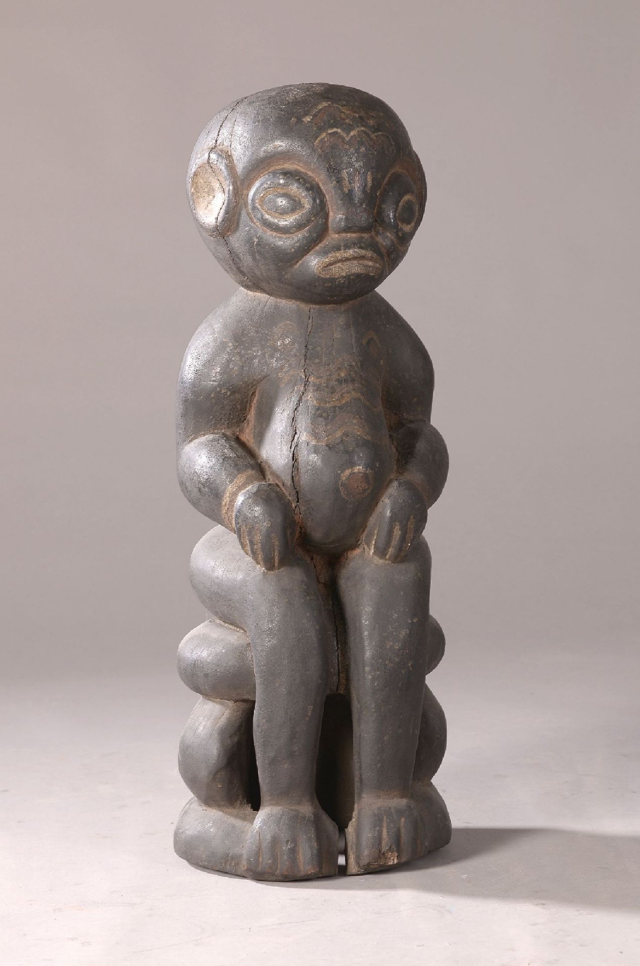 Ahnen- bzw. Götterfigur, Polynesien, Mitte 20. Jh., Holz