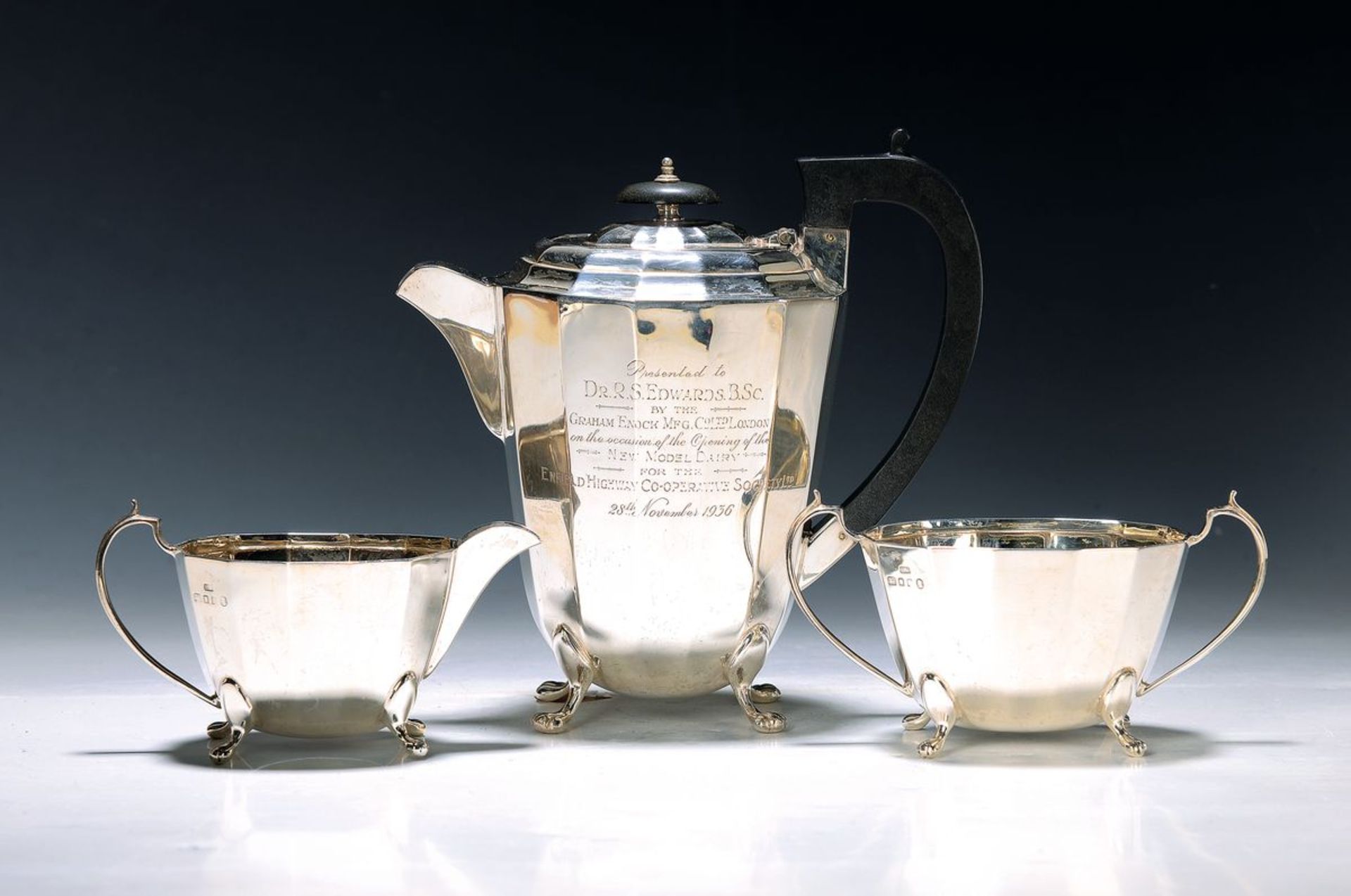 Kaffeeset, London, Sterlingsilber, um 1936, Kaffeekanne,