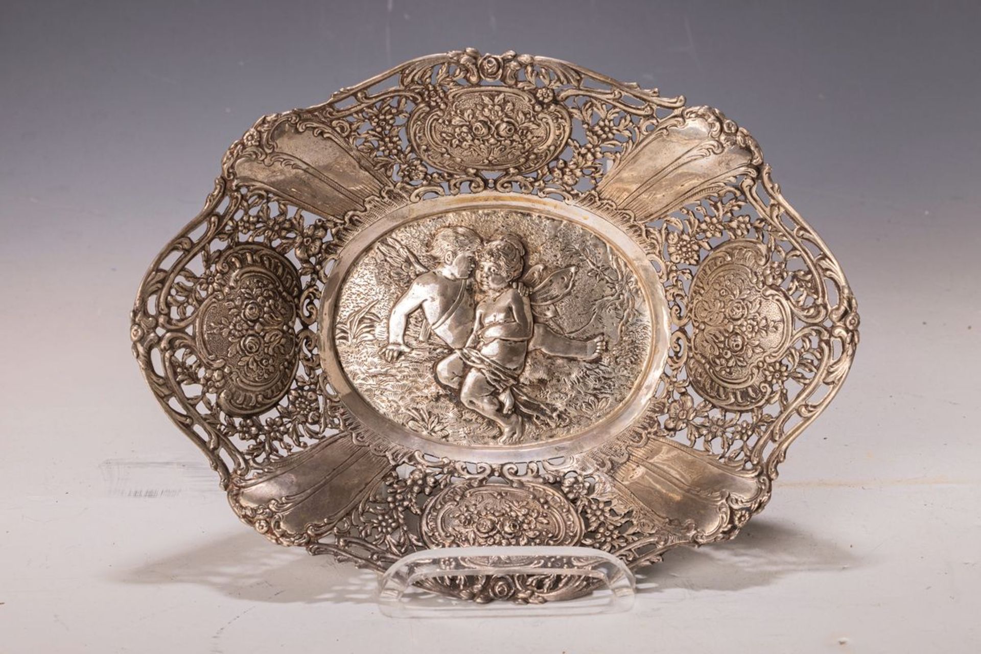 Anbietschale, deutsch, Hanau, um 1900, 800er Silber,