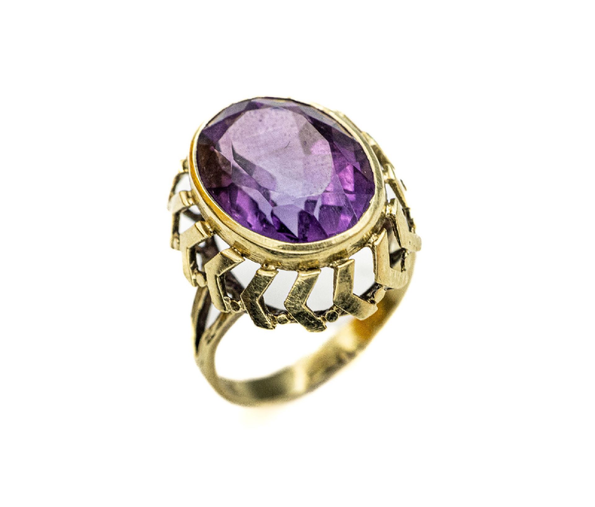 14 kt Gold Amethyst-Ring,   GG 585/000, 1950er Jahre,