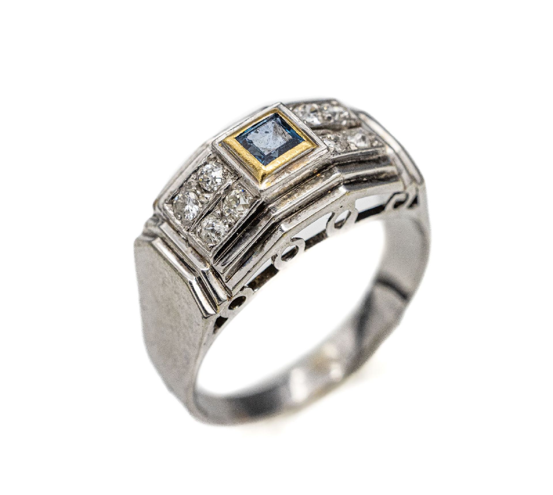 14 kt Gold Saphir-Diamant-Ring,   WG 585/000 gepr., mittig