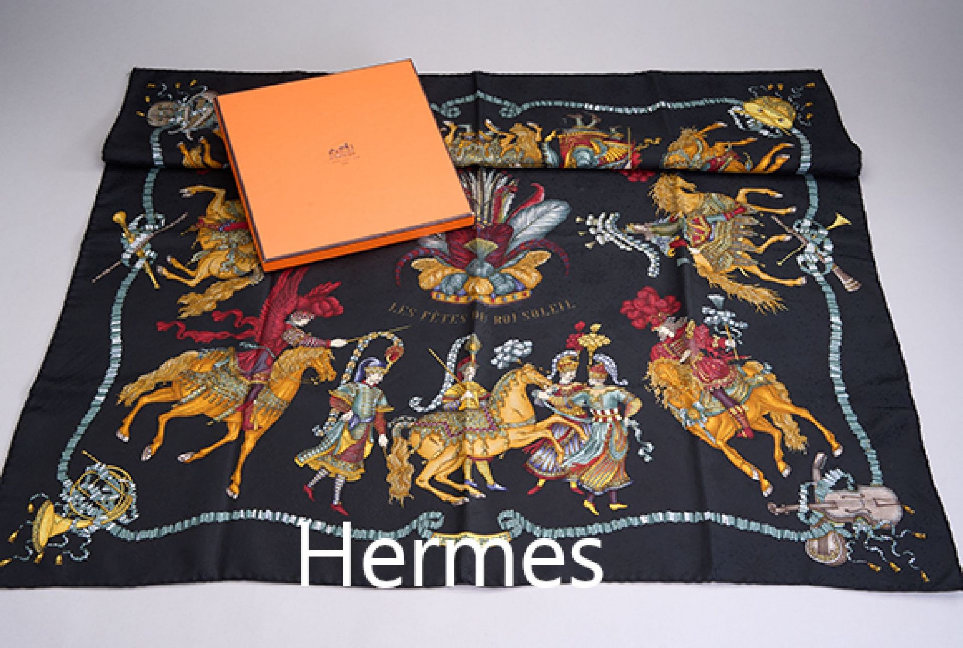 HERMES Carree, 100% Seide, Modell 'Les Fettes Du Roi