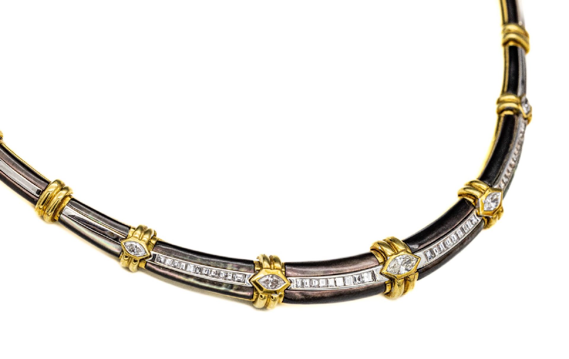 18 kt Gold Perlmutt-Diamant-Collier, GG/WG 750/000, 5