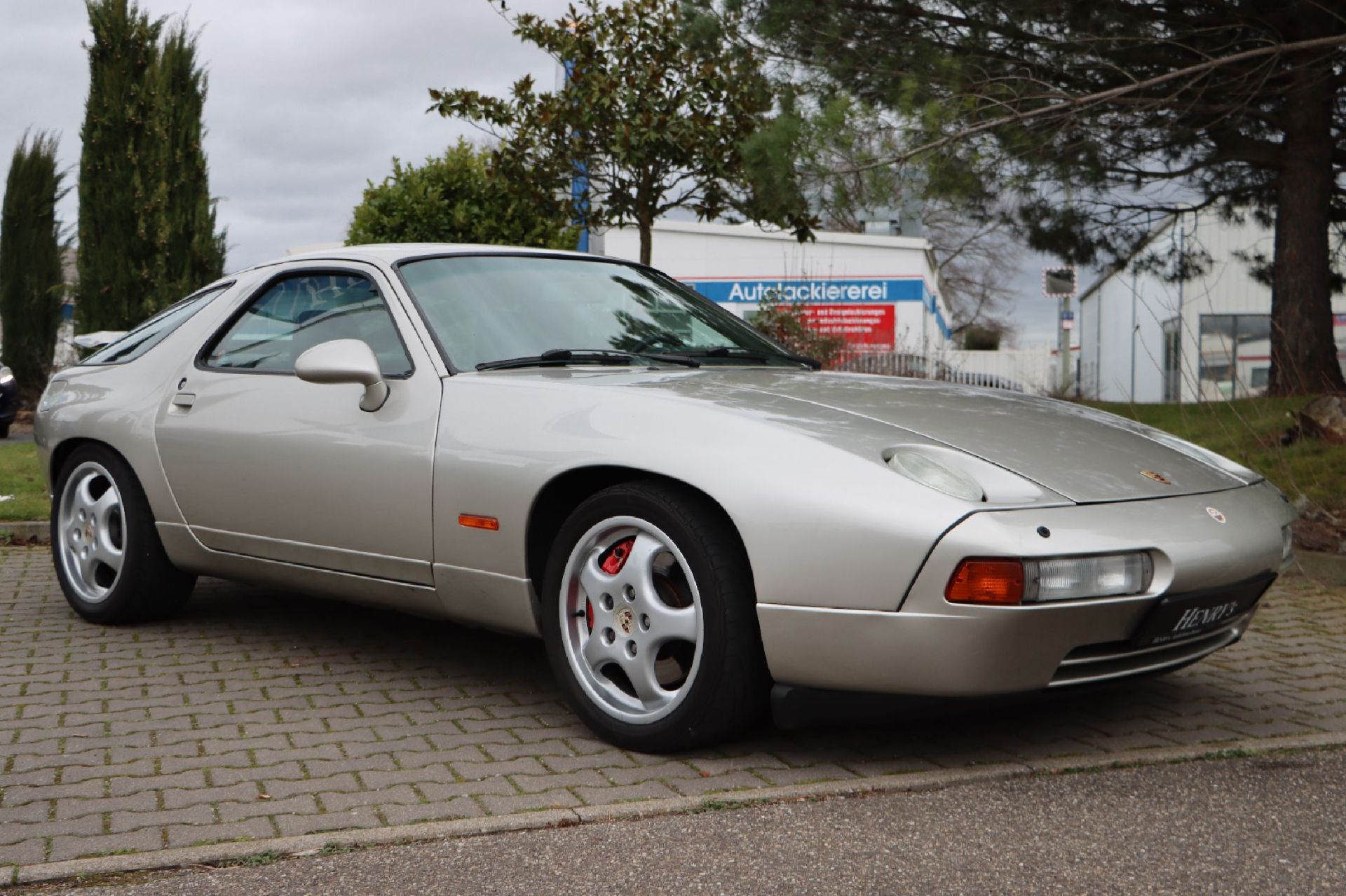 Porsche 928 GTS,  Fahrgestellnummer: WP0ZZZ92ZNS800549, EZ