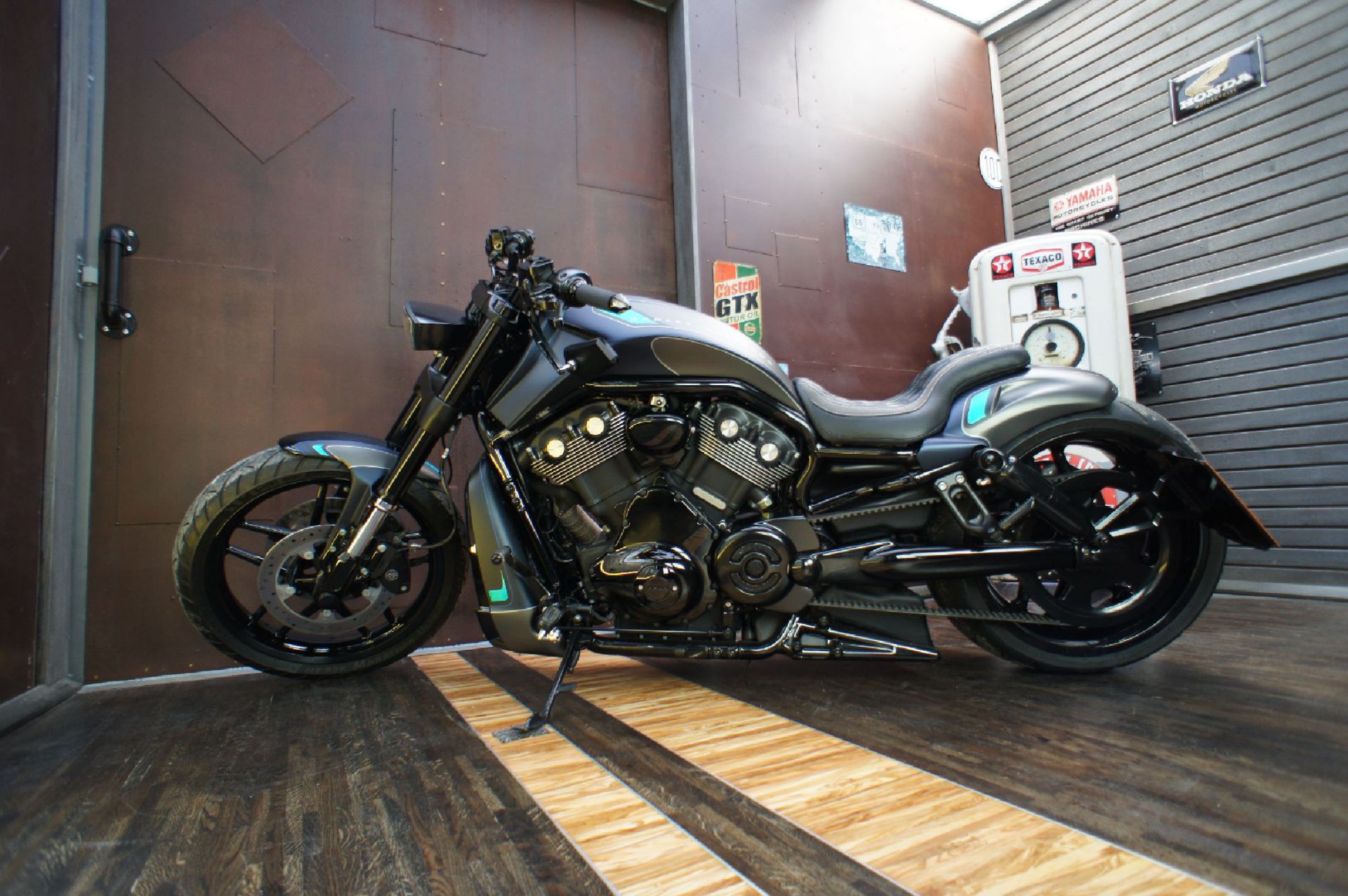 Harley-Davidson V-Rod / Night Rod Custombike,