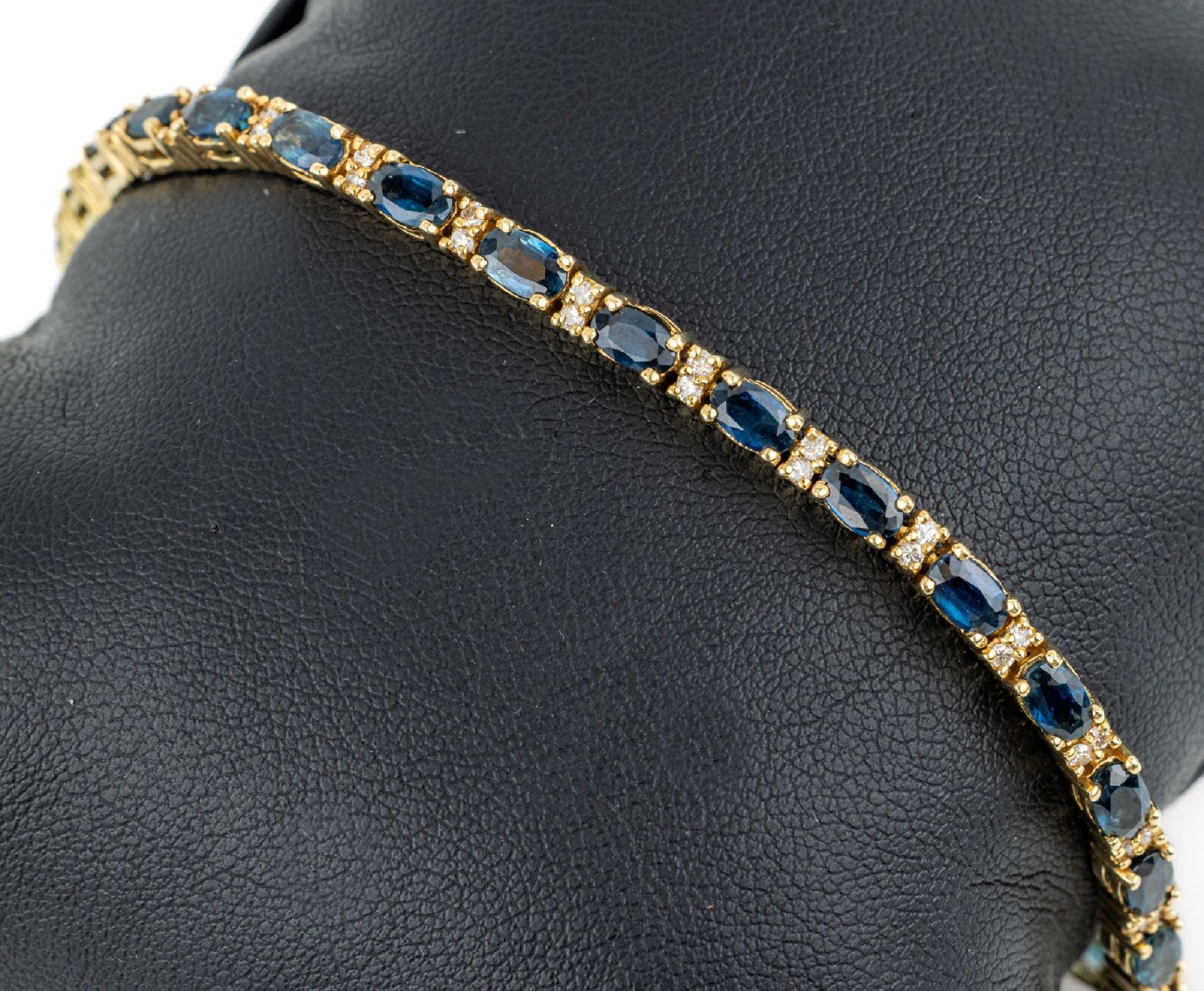 14 kt Gold Saphir-Brillant-Armband, GG 585/000, 25