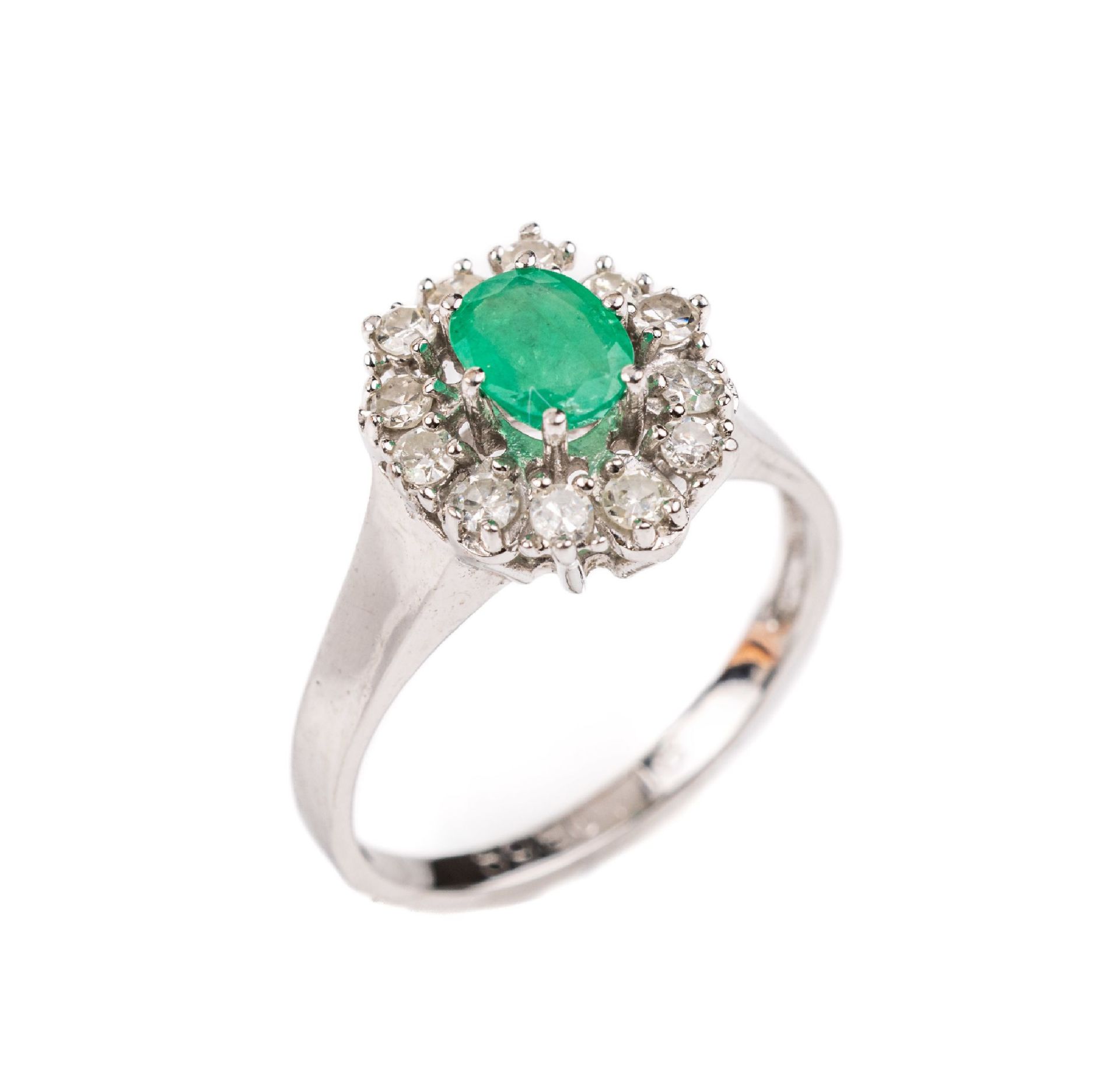 14 kt Gold Smaragd-Diamant-Ring, WG 585/000, mittig