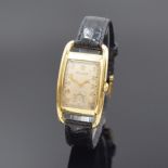 BULOVA 'Curvex' rechteckige Armbanduhr, USA um 1940,