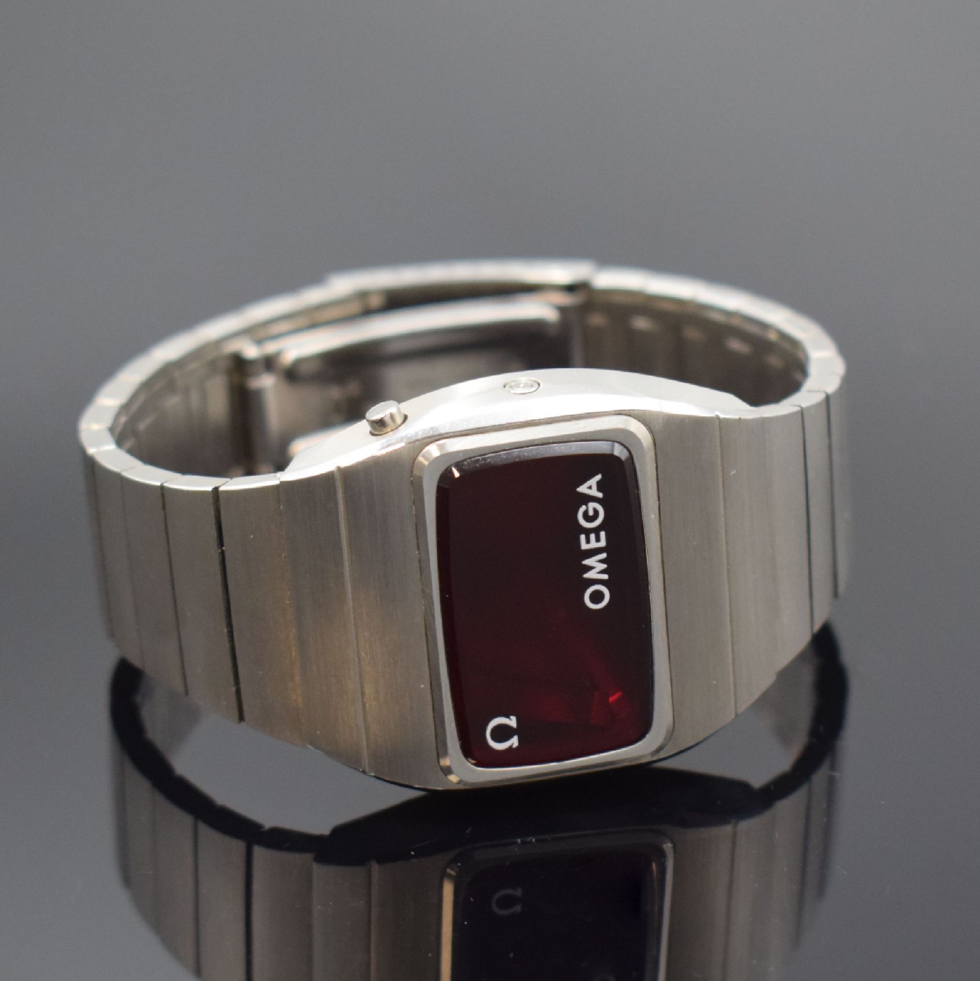 OMEGA Gehäuse mit Band für das Modell Time Computer TC3