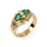 18 kt Gold Smaragd Diamant Ring, GG 750/ 000, 2 facett.