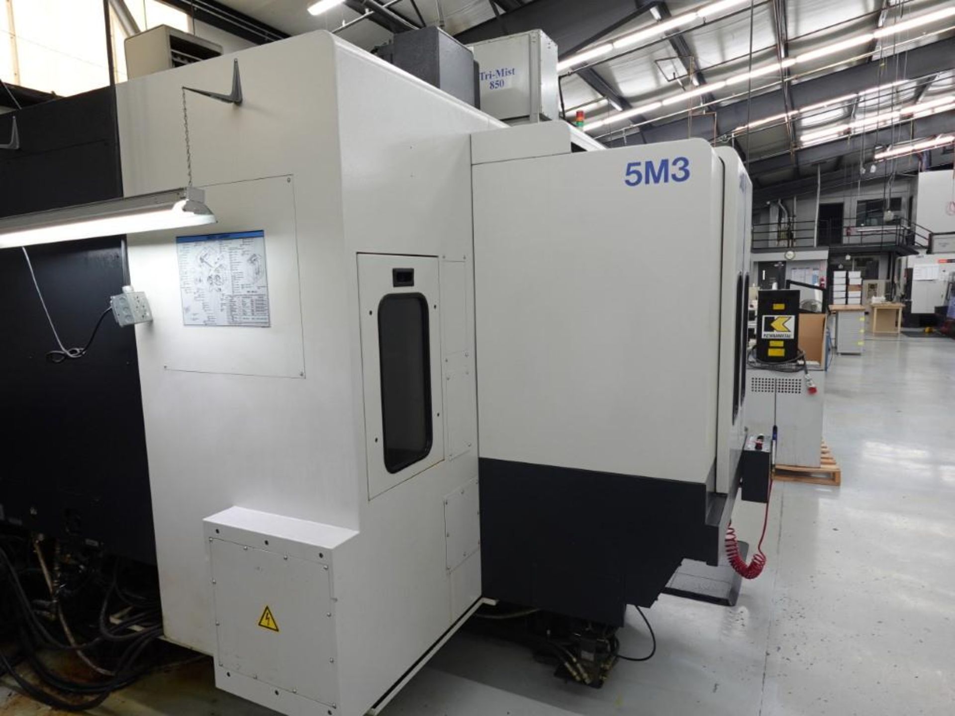 Mazak Variaxis 500-5X 5-Axis CNC Vertical Machining Center with Pallet Changer - Image 11 of 20