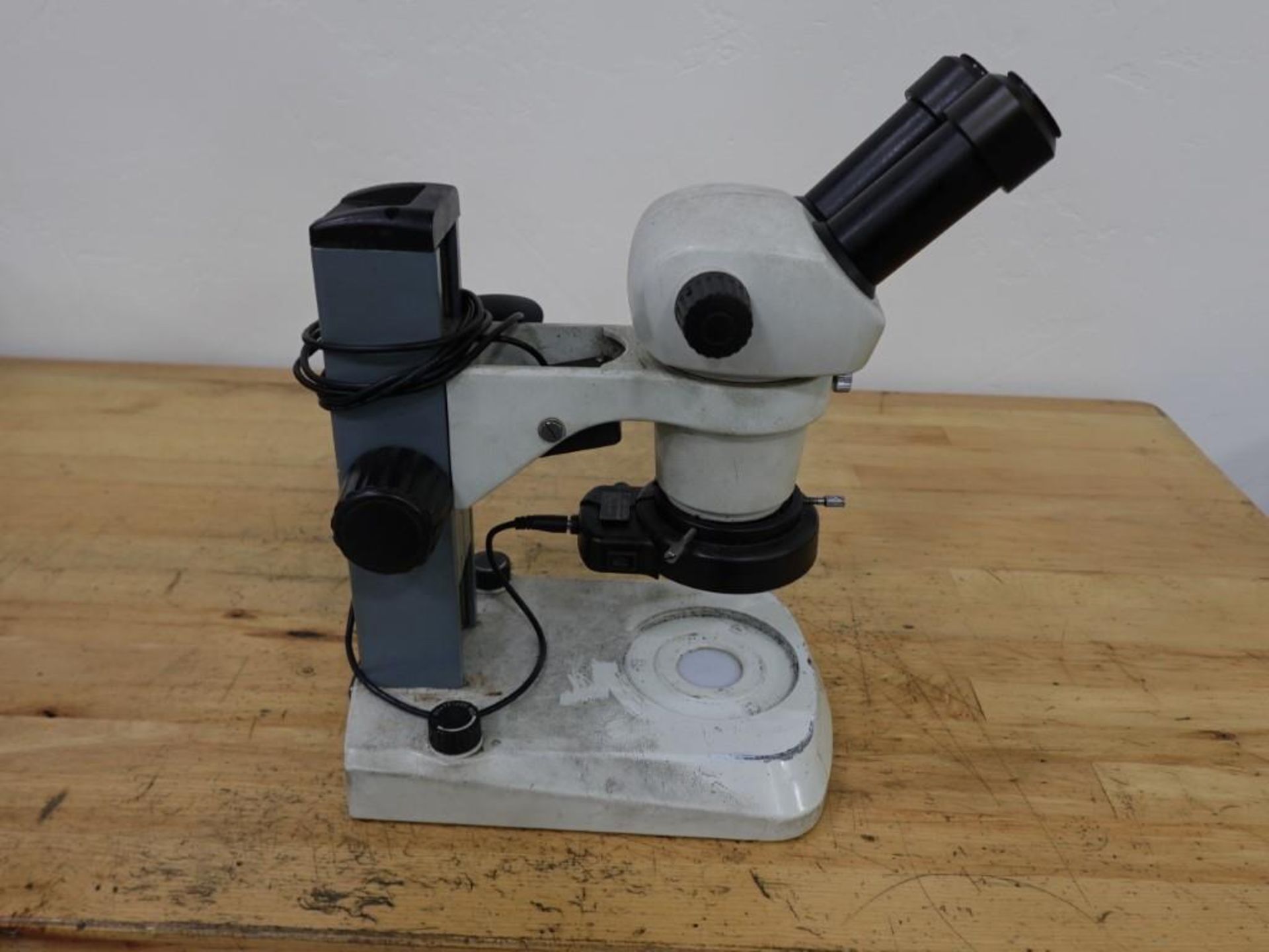 Vision Engineering  Stereo Microscope - Image 4 of 4