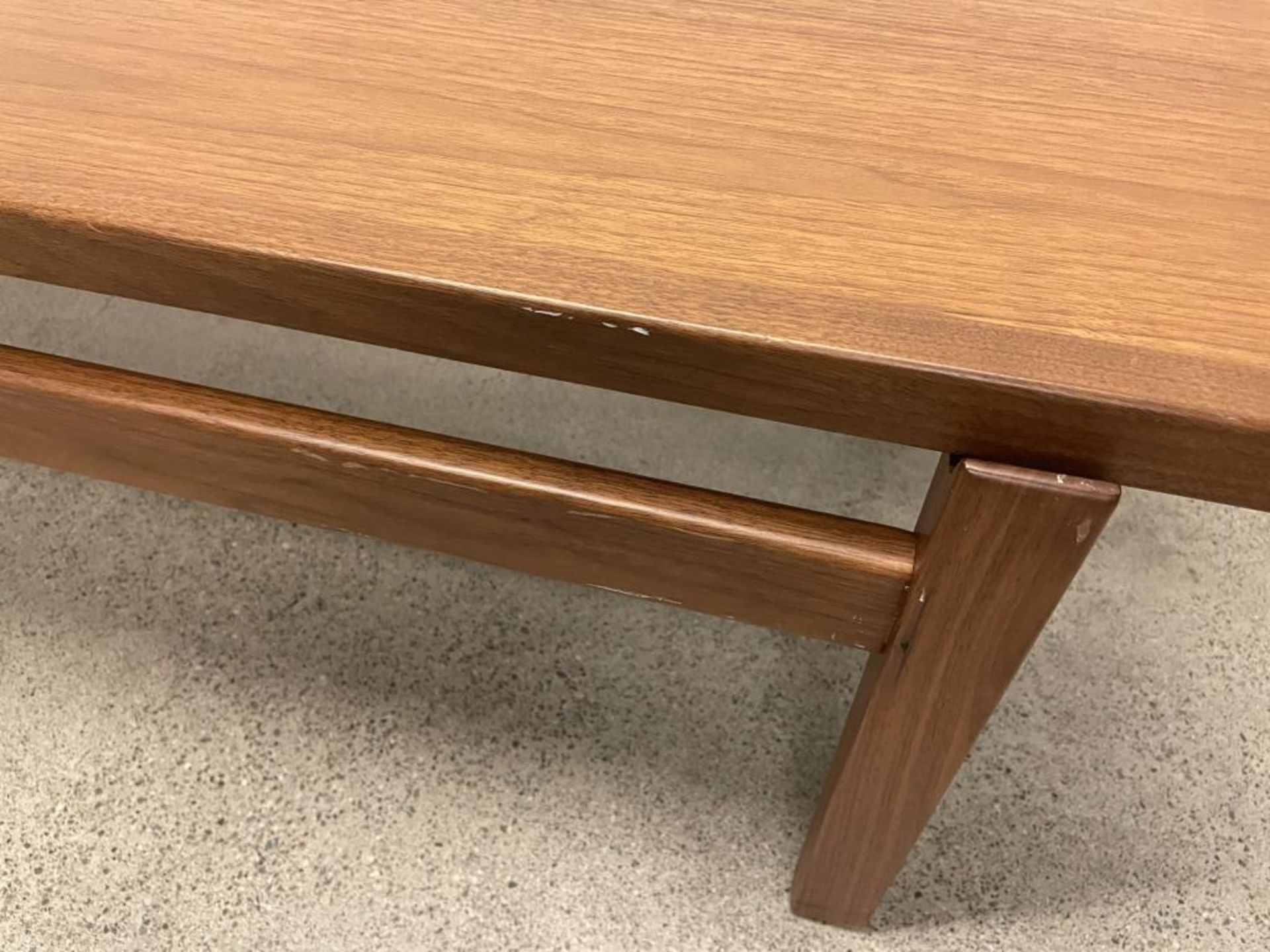 DWR Jens Bench - Image 6 of 8